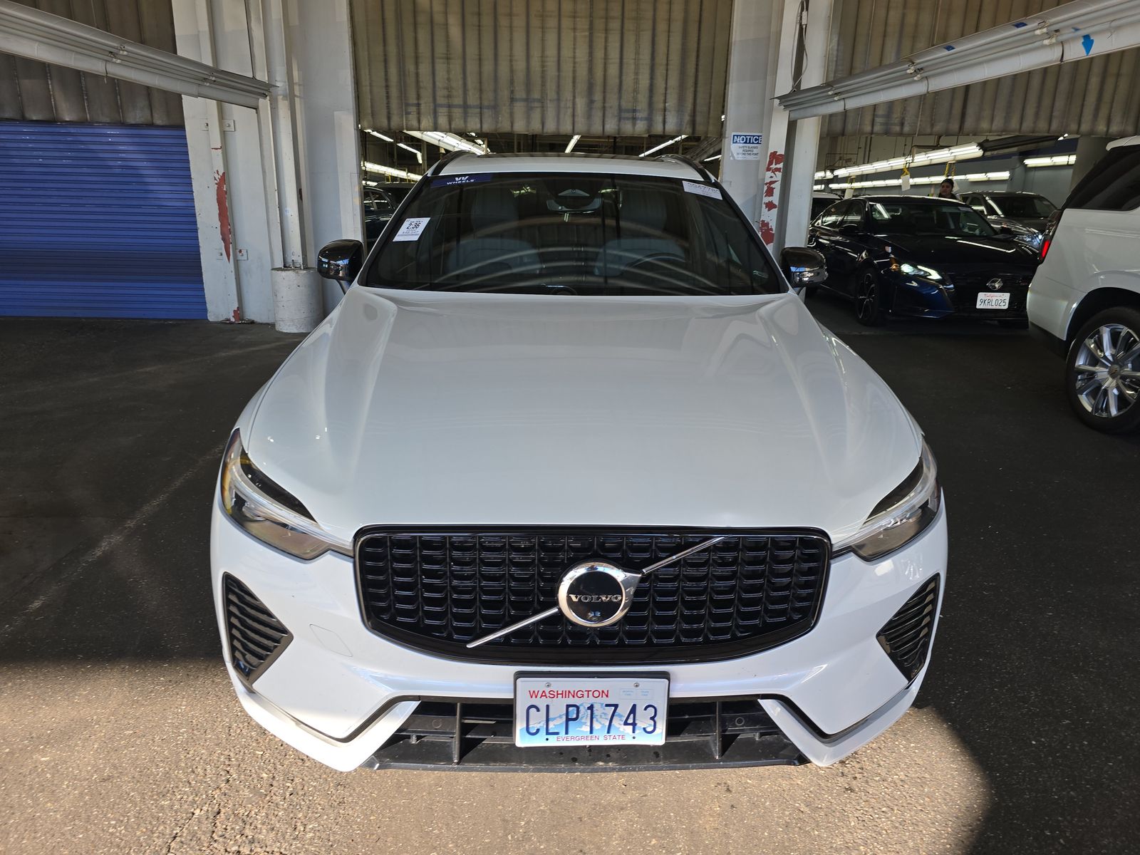 2022 Volvo XC60 B5 R-Design AWD