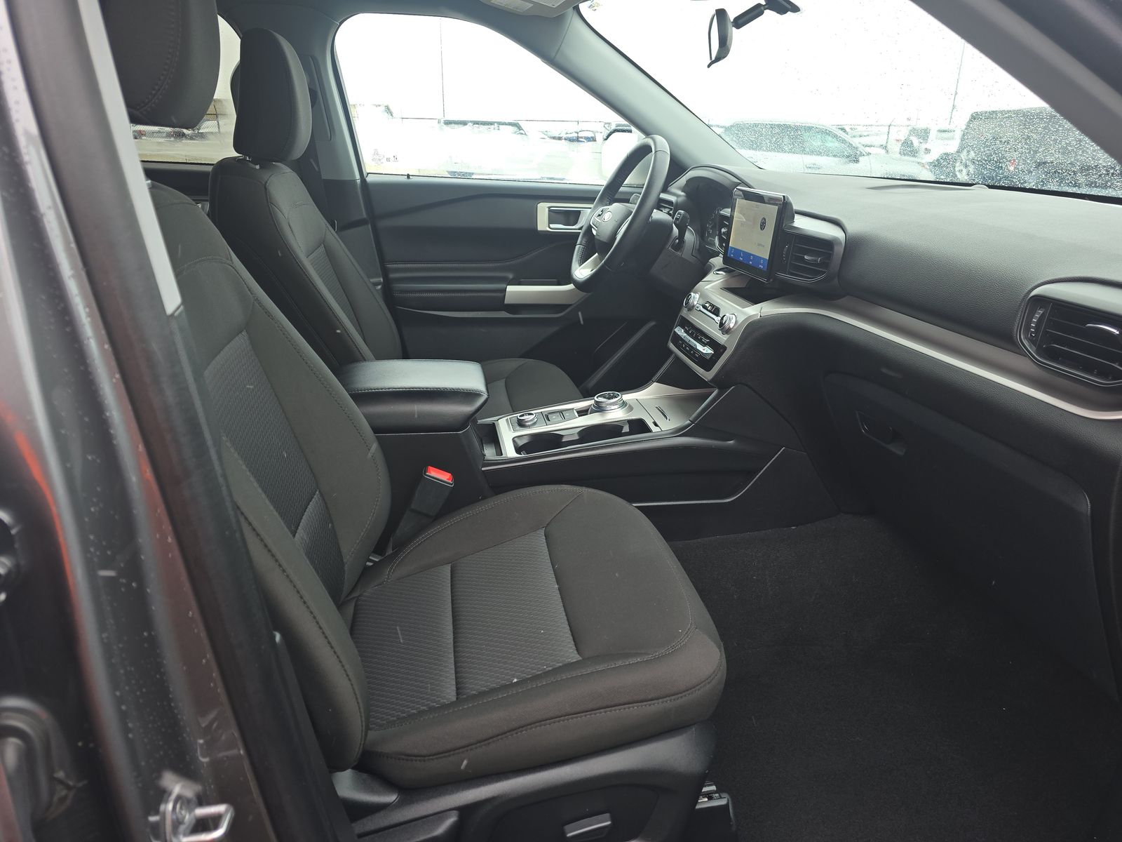 2023 Ford Explorer XLT AWD