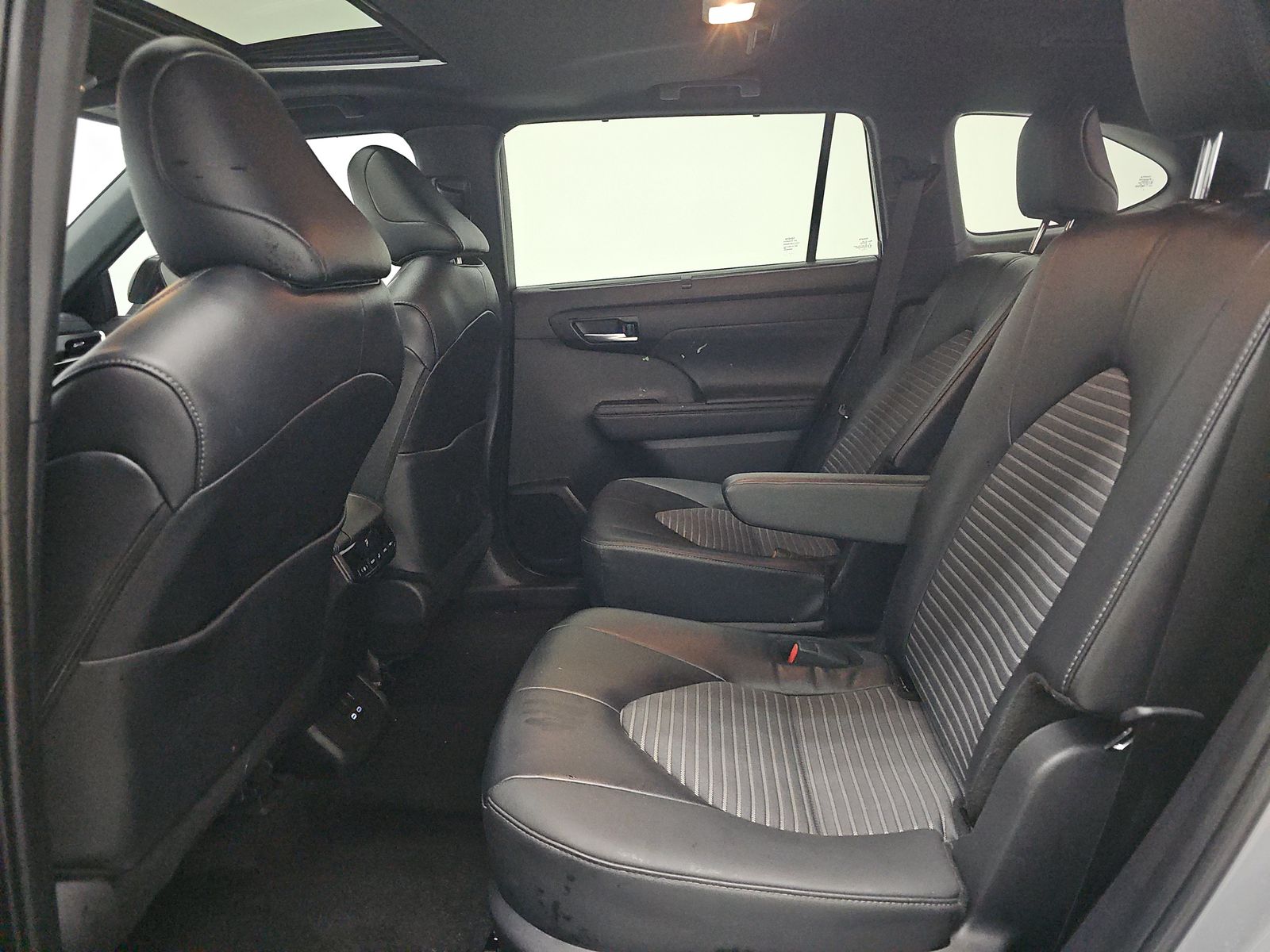 2025 Toyota Highlander XSE AWD