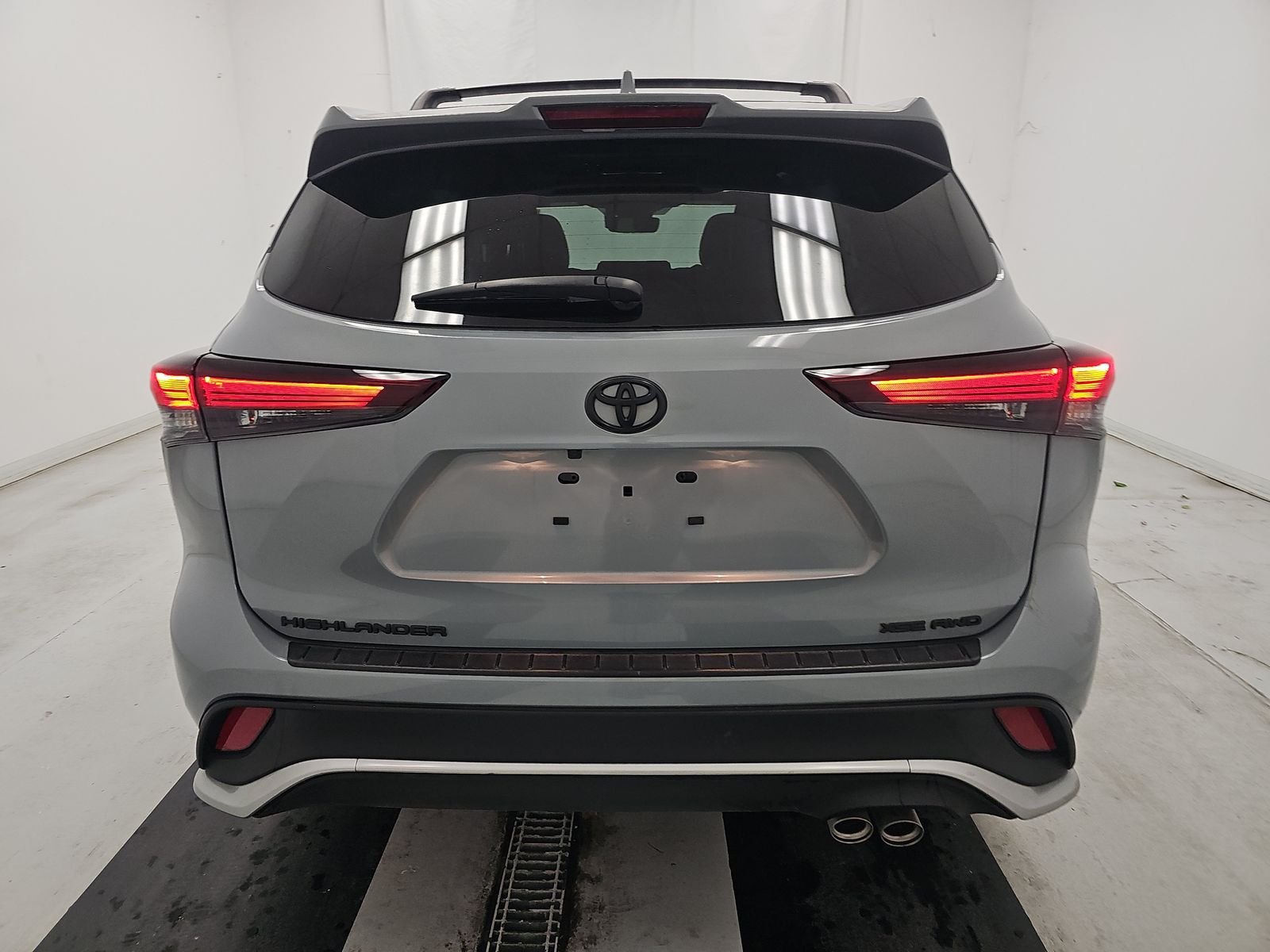 2025 Toyota Highlander XSE AWD