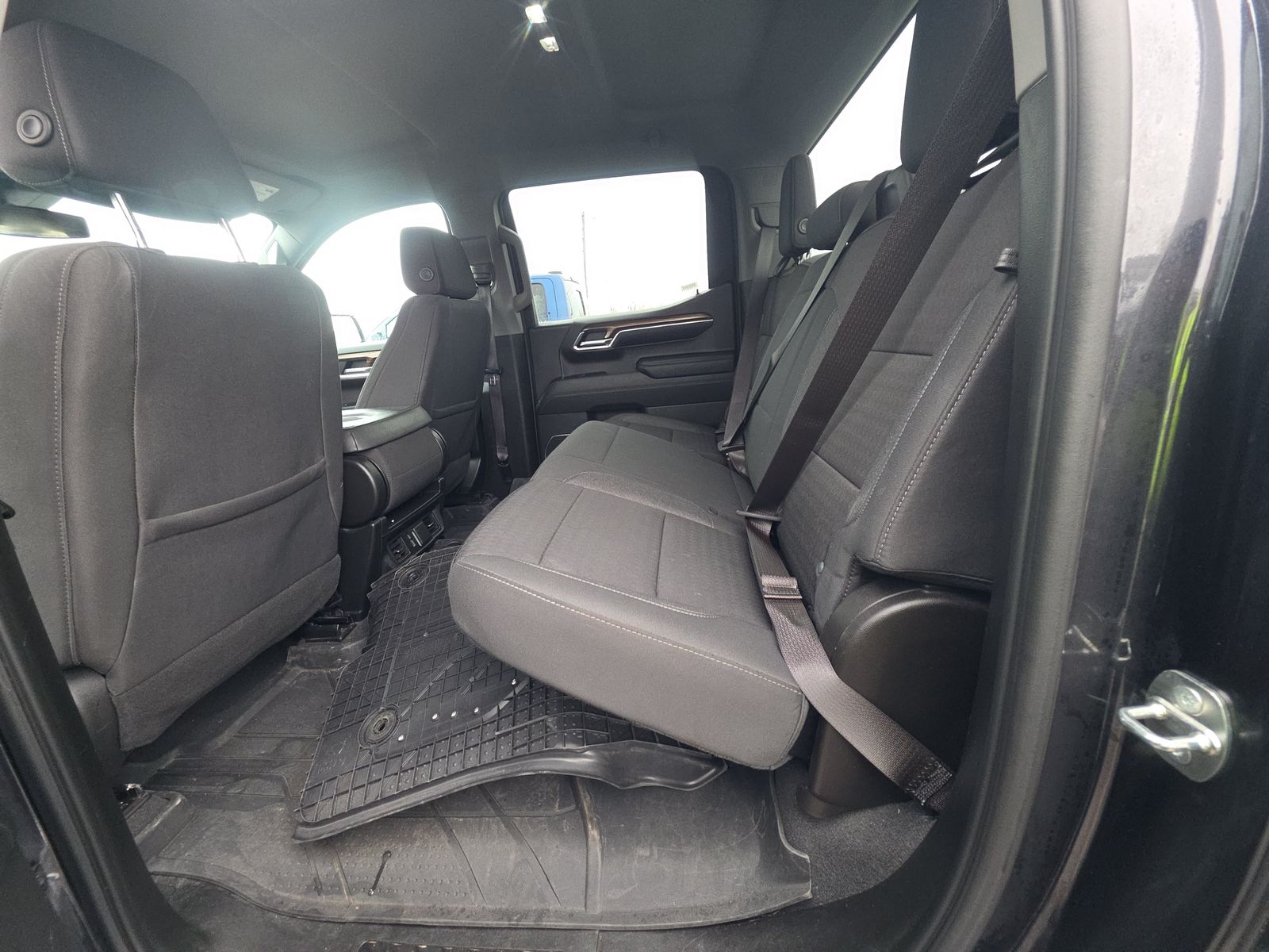 2023 Chevrolet Silverado 1500 LT AWD