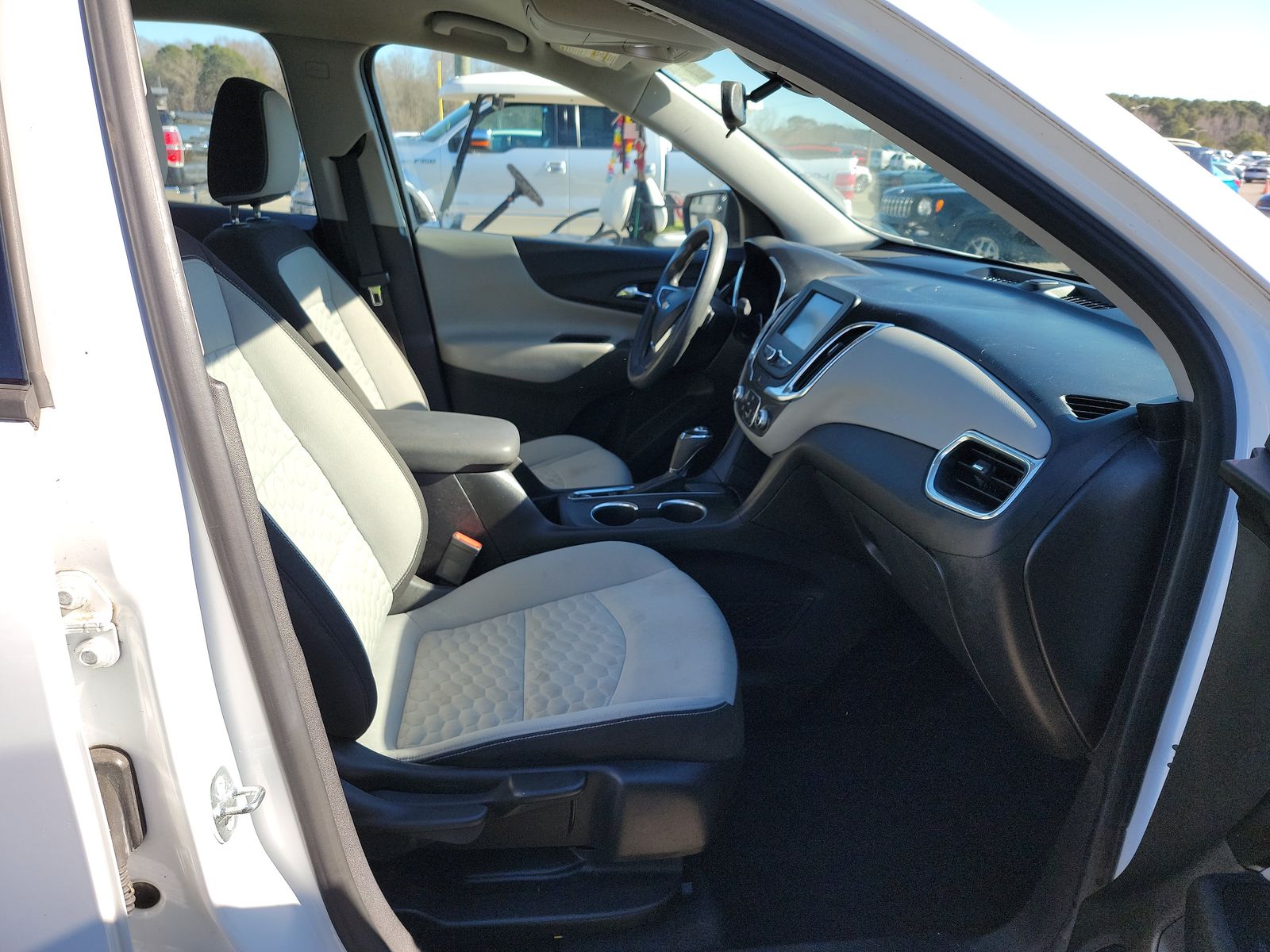 2018 Chevrolet Equinox LS FWD