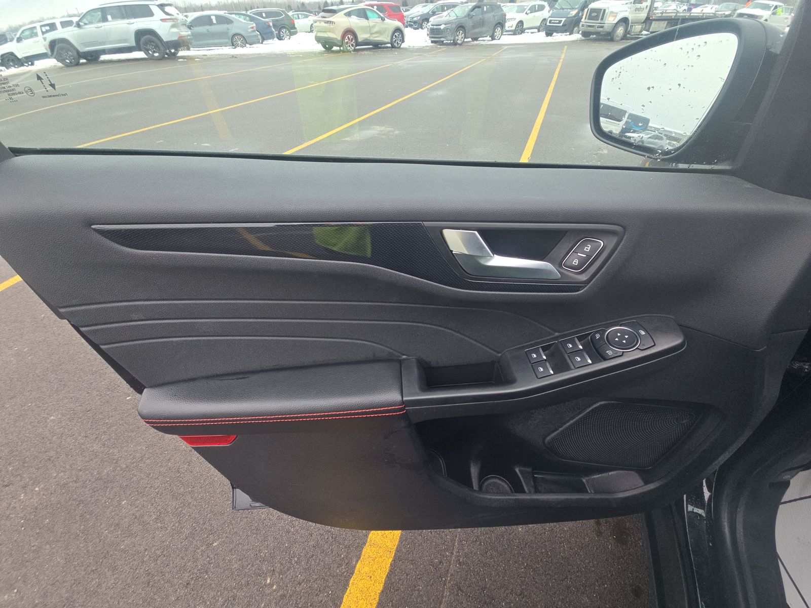 2025 Ford Escape Hybrid ST-Line Elite AWD