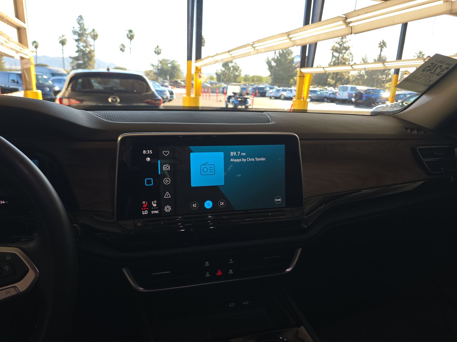 2024 Volkswagen Atlas 2.0T SE AWD