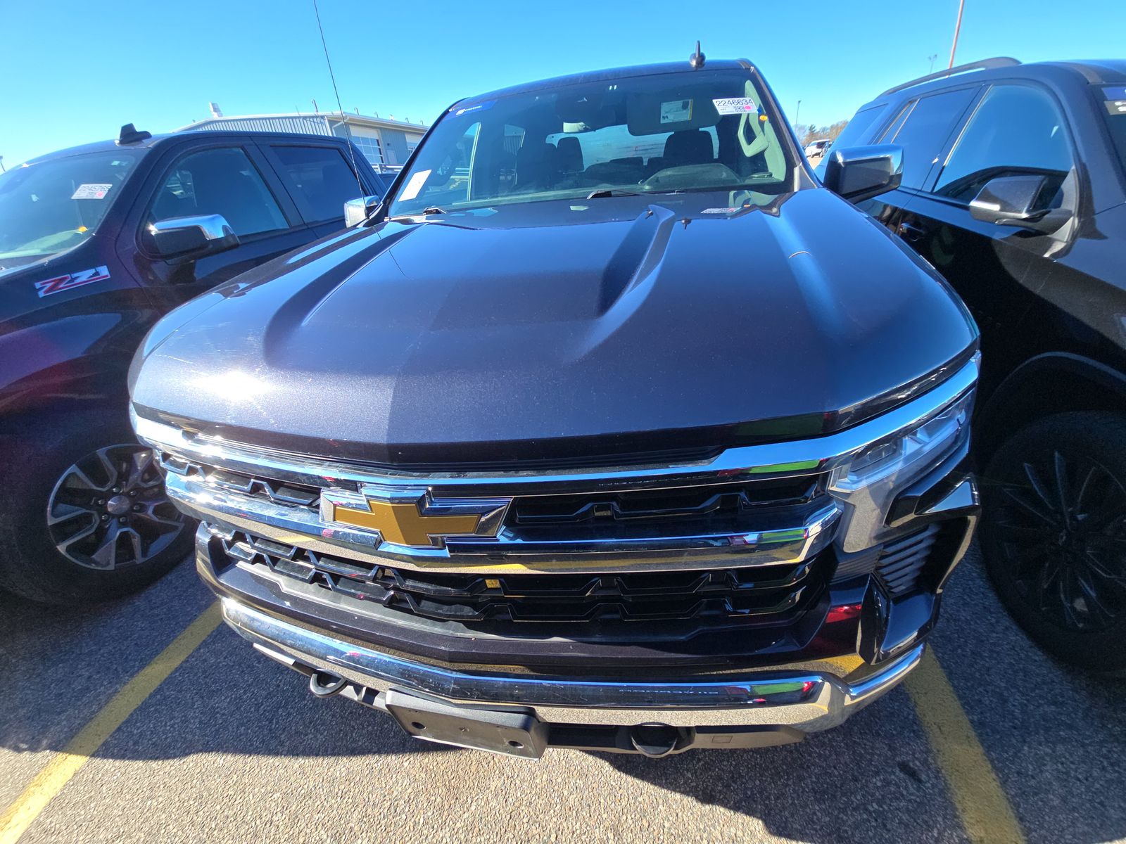 2022 Chevrolet Silverado 1500 LT AWD