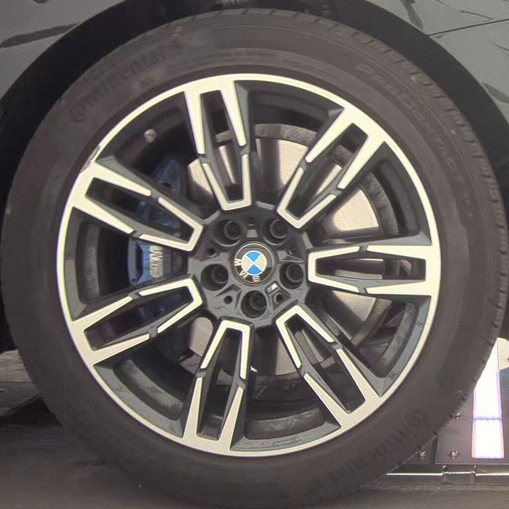 2026 BMW 5 Series 530i xDrive AWD