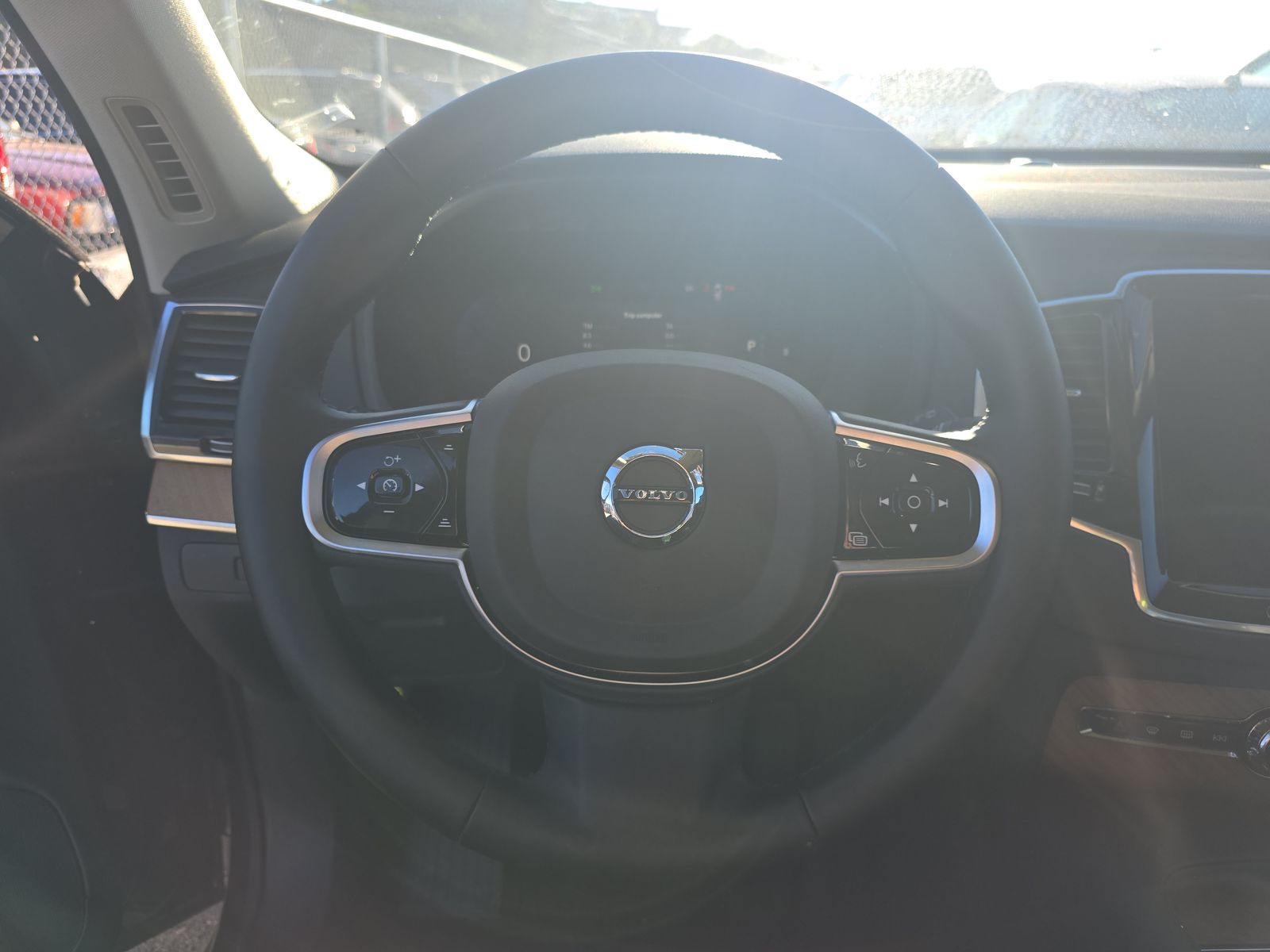 2025 Volvo XC90 B6 Ultra AWD