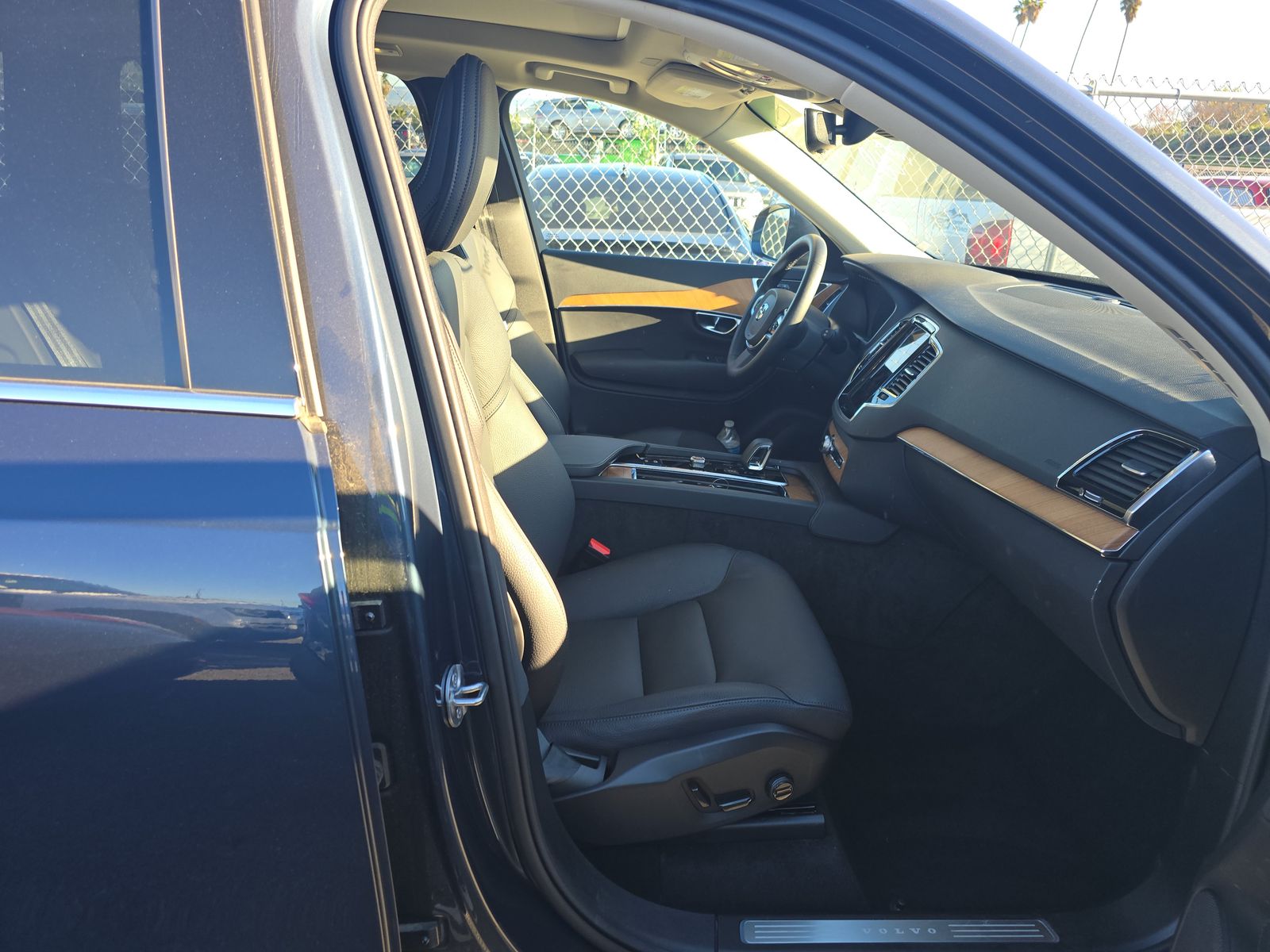 2025 Volvo XC90 B6 Ultra AWD