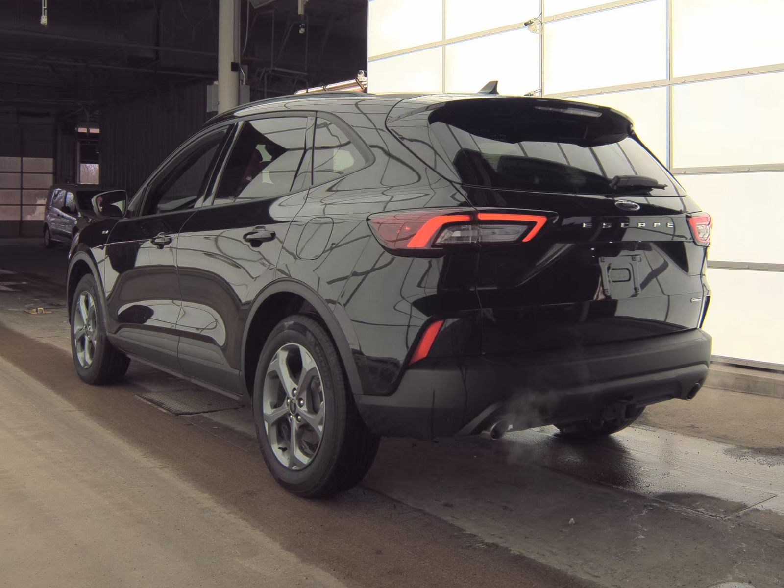 2025 Ford Escape Hybrid ST-Line Elite AWD