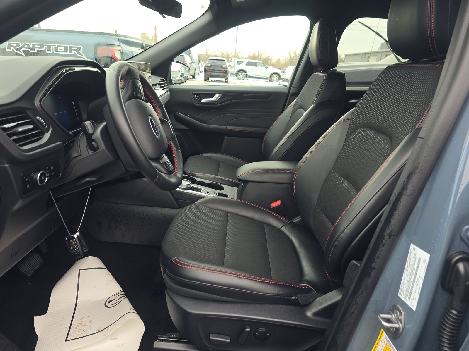 2025 Ford Escape Hybrid ST-Line Elite AWD