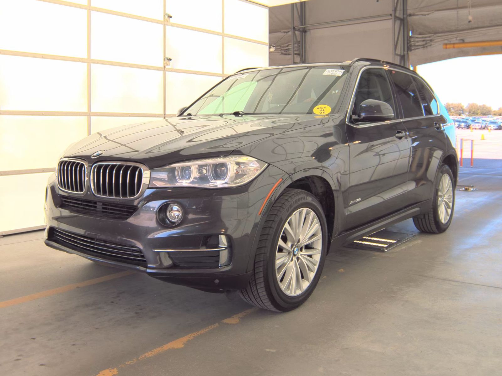 2016 BMW X5 Sports Activity Vehicle xDrive35i LUXURY LINE