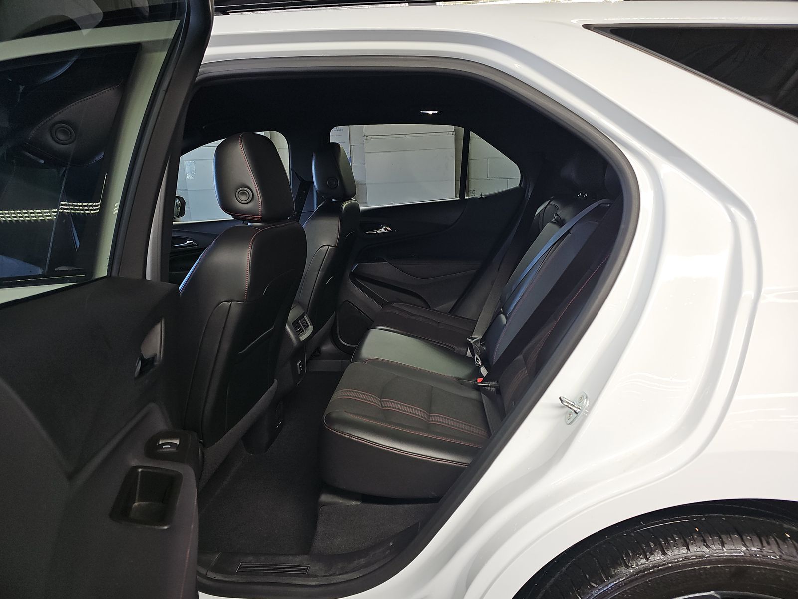 2023 Chevrolet Equinox RS AWD