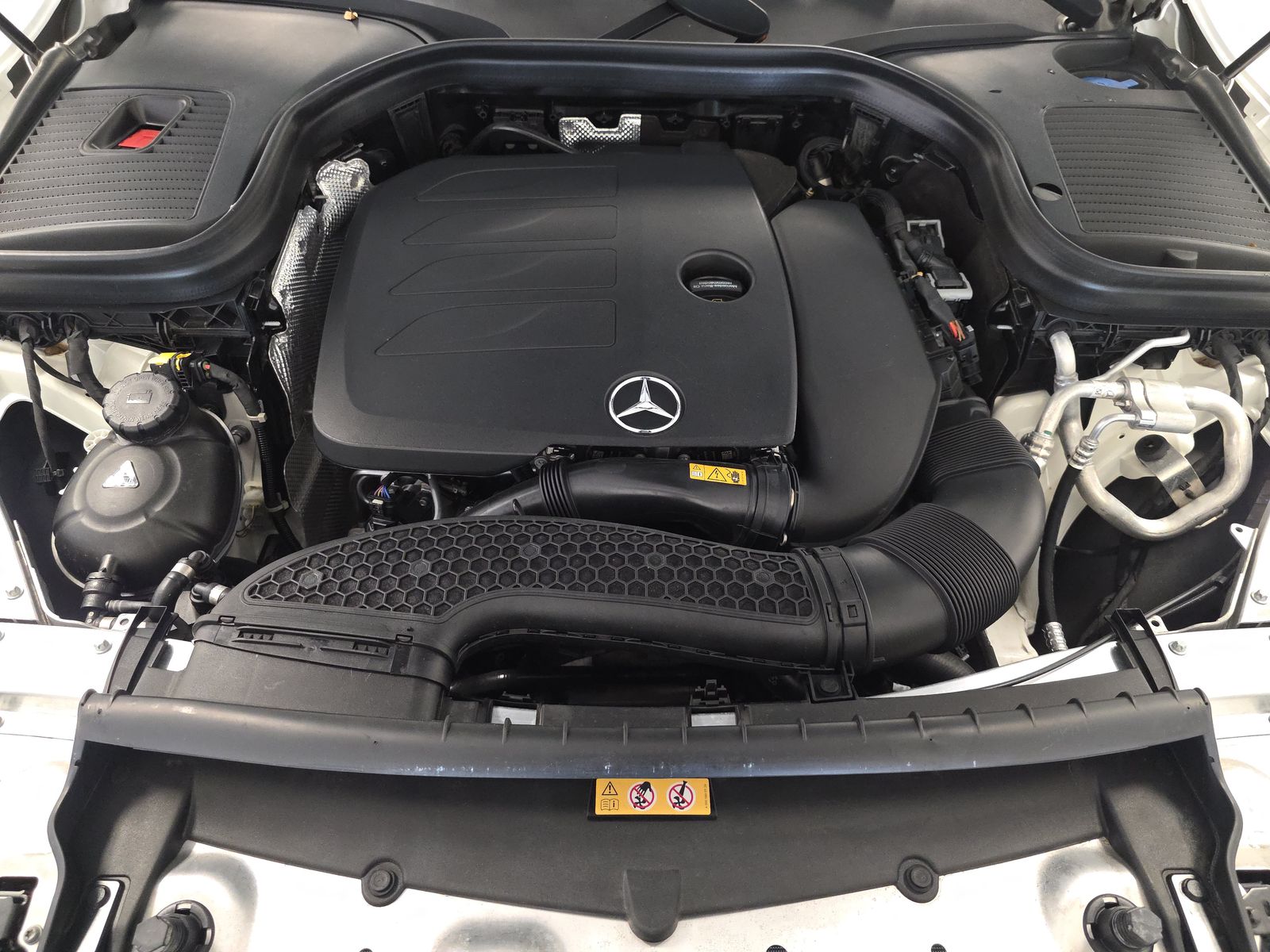 2022 Mercedes-Benz GLC GLC 300 AWD