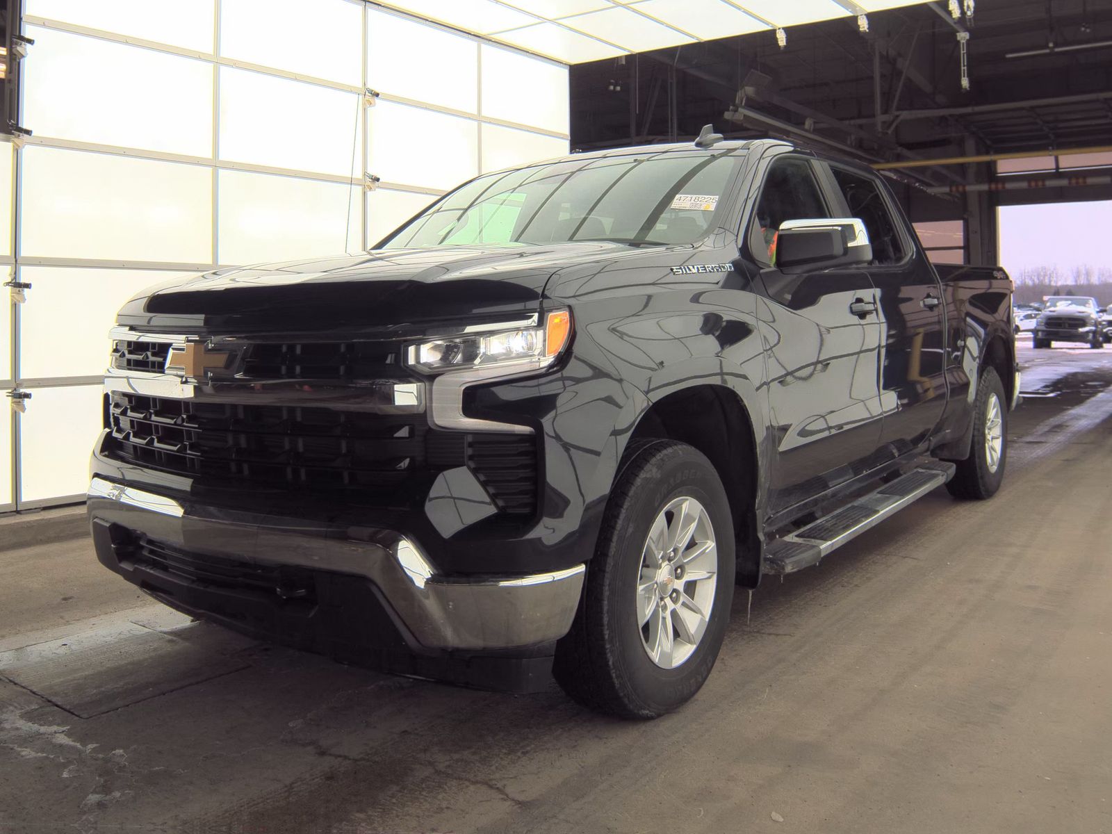 2023 Chevrolet Silverado 1500 LT AWD