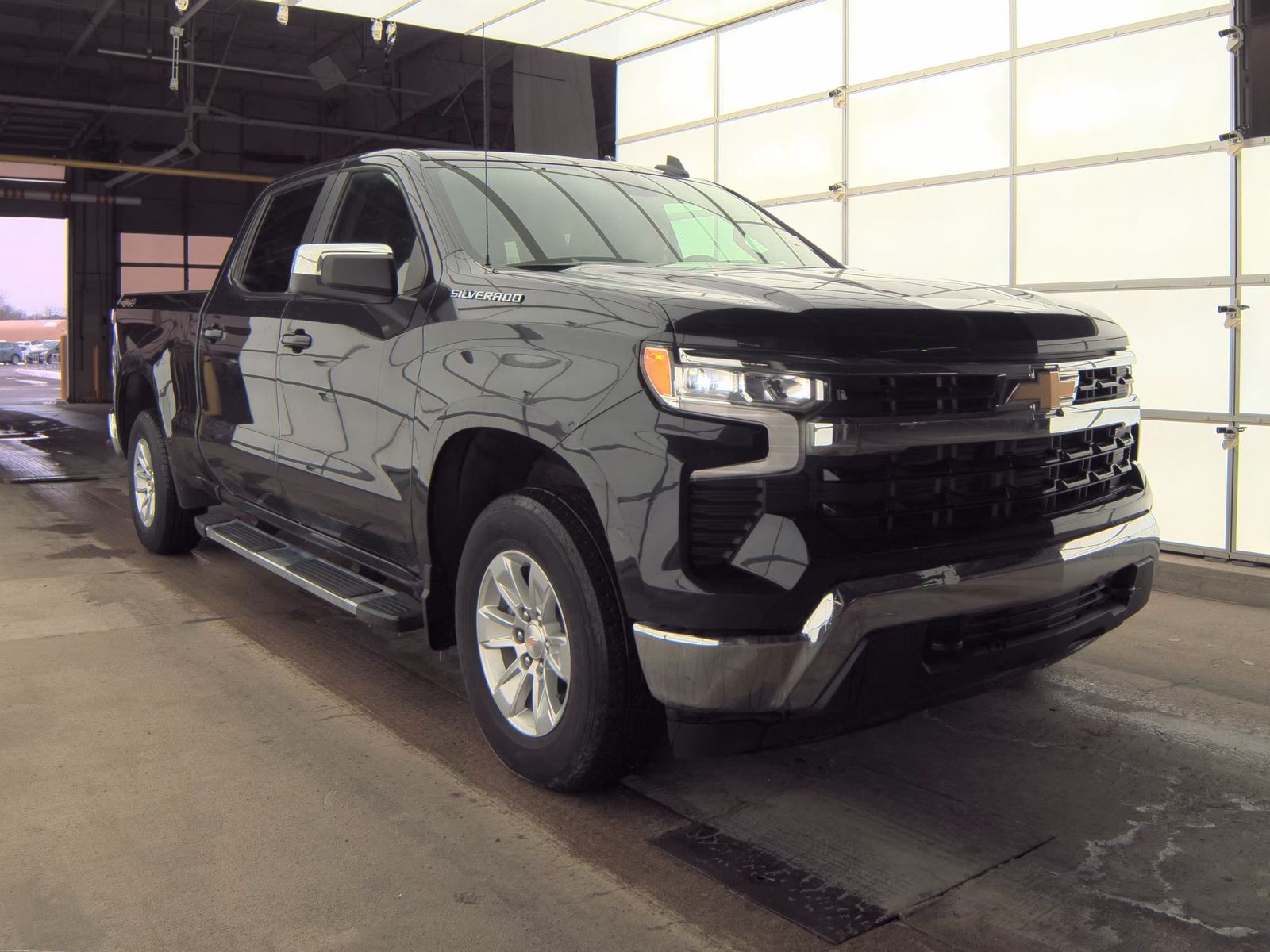 2023 Chevrolet Silverado 1500 LT AWD