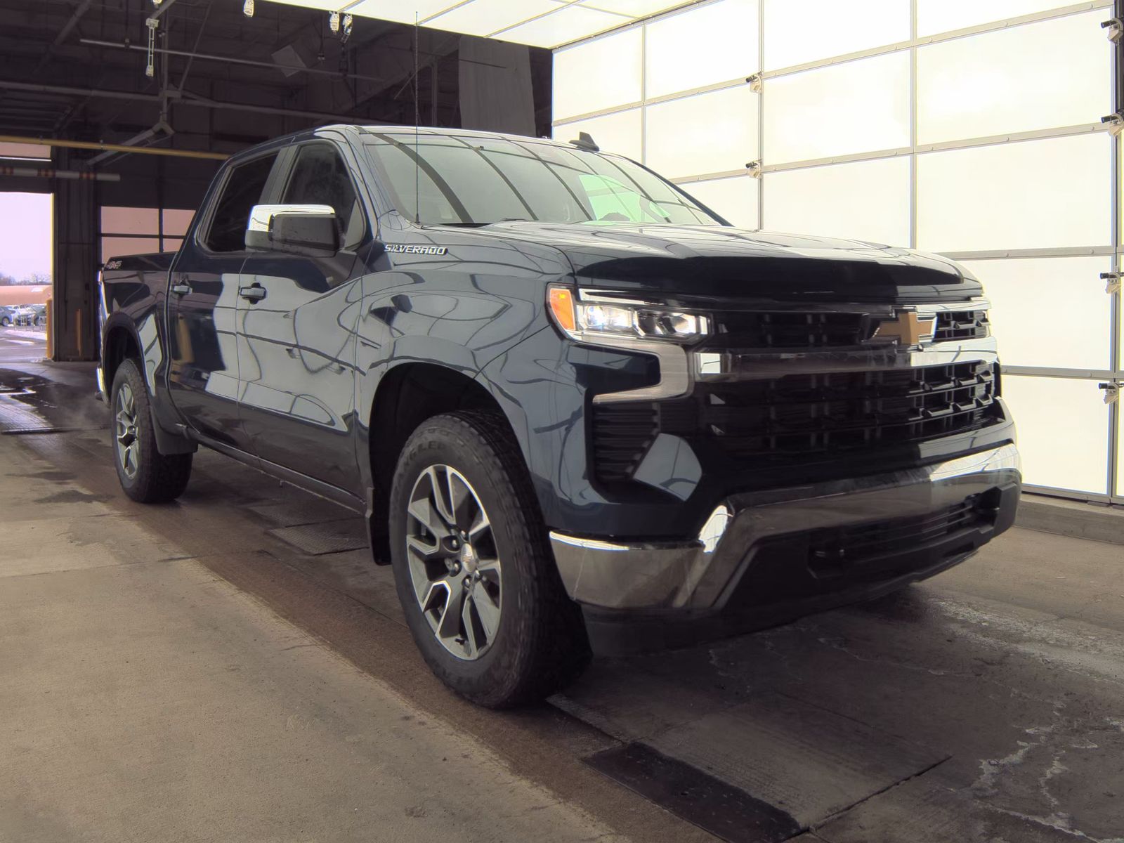 2022 Chevrolet Silverado 1500 LT AWD