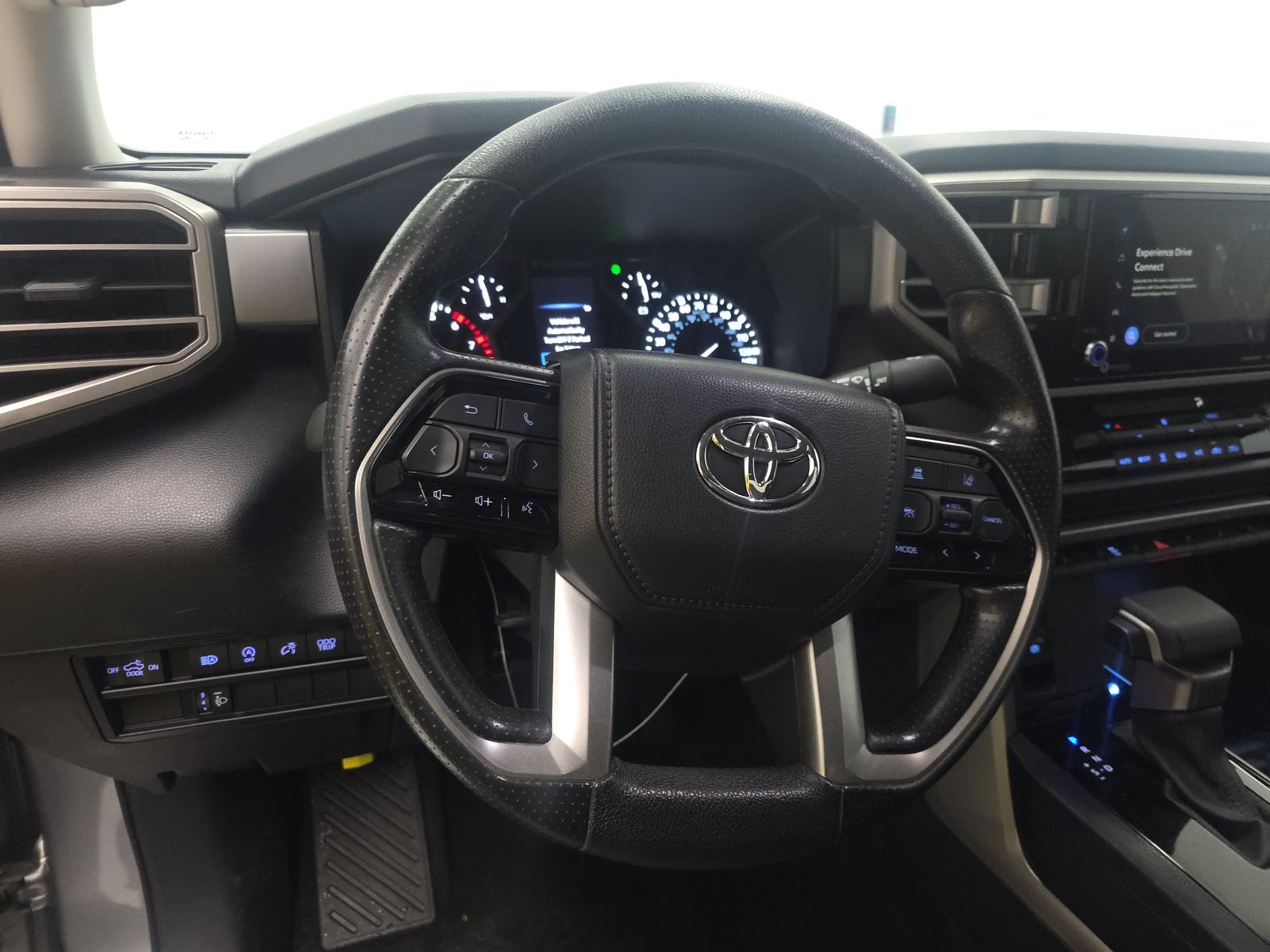 2023 Toyota Tundra SR5 RWD