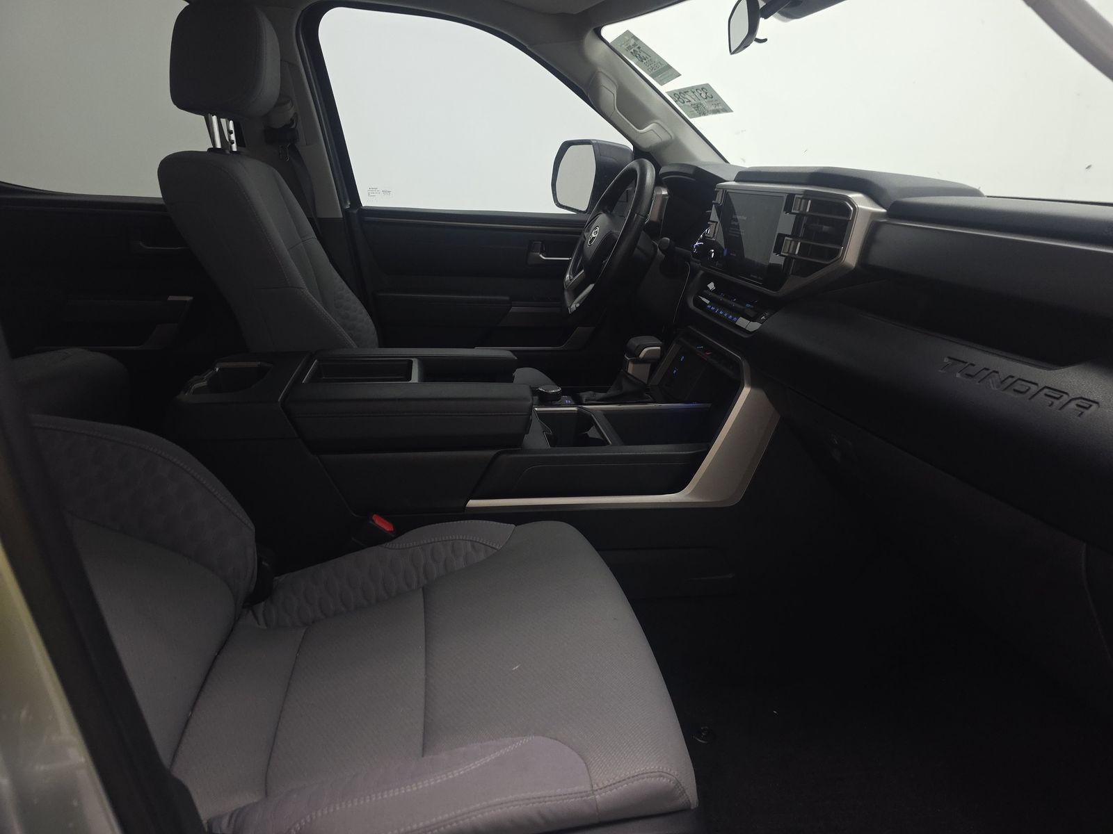 2023 Toyota Tundra SR5 RWD