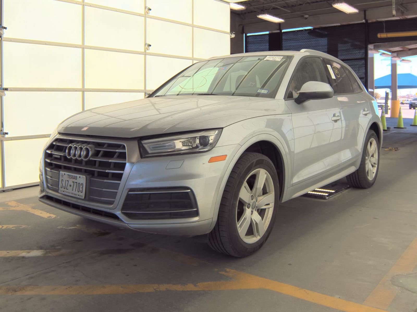 2018 Audi Q5 Premium w/Technology Value Pkg