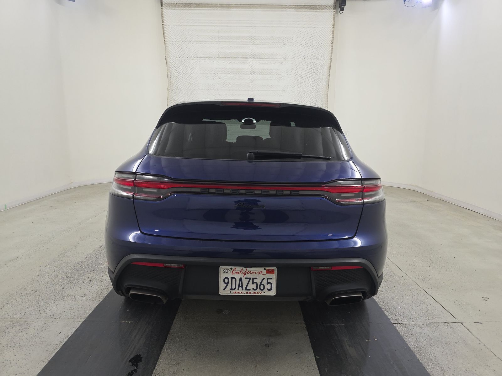 2022 Porsche Macan Base AWD