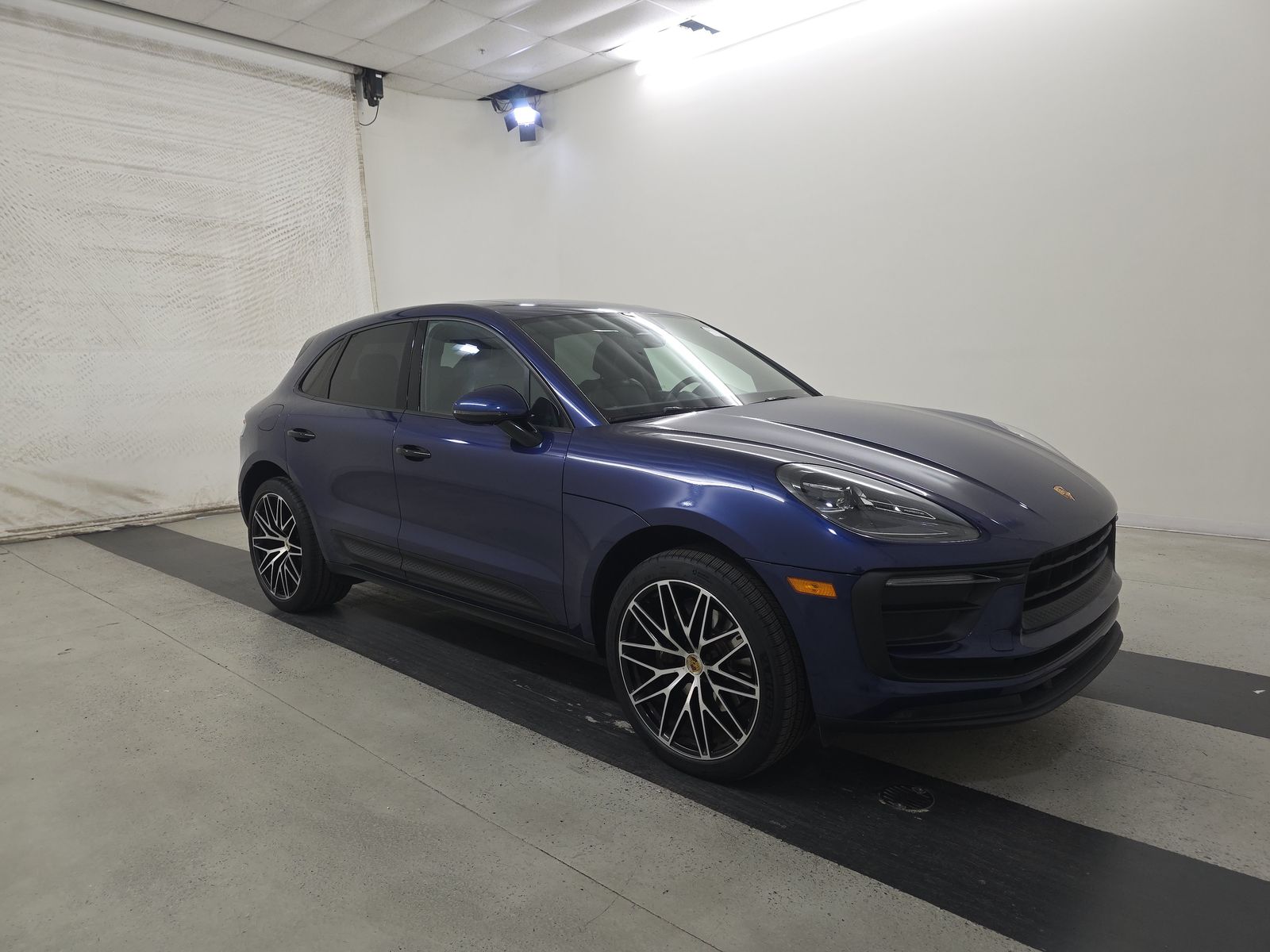 2022 Porsche Macan Base AWD