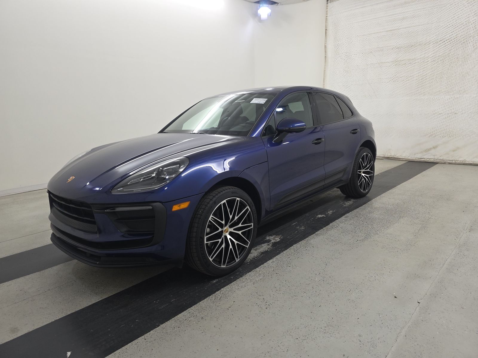 2022 Porsche Macan Base AWD