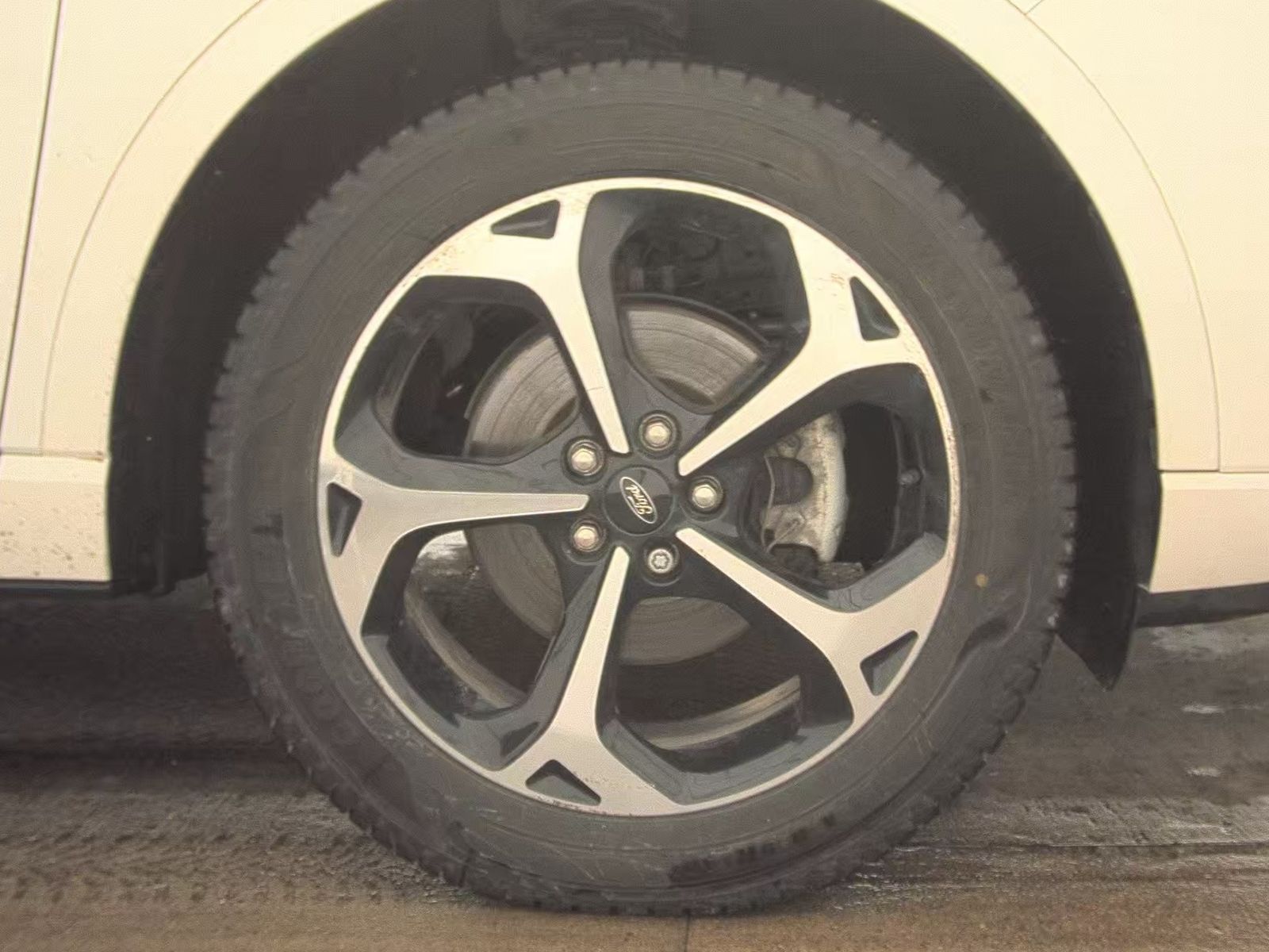 2023 Ford Escape Hybrid ST-Line Elite AWD