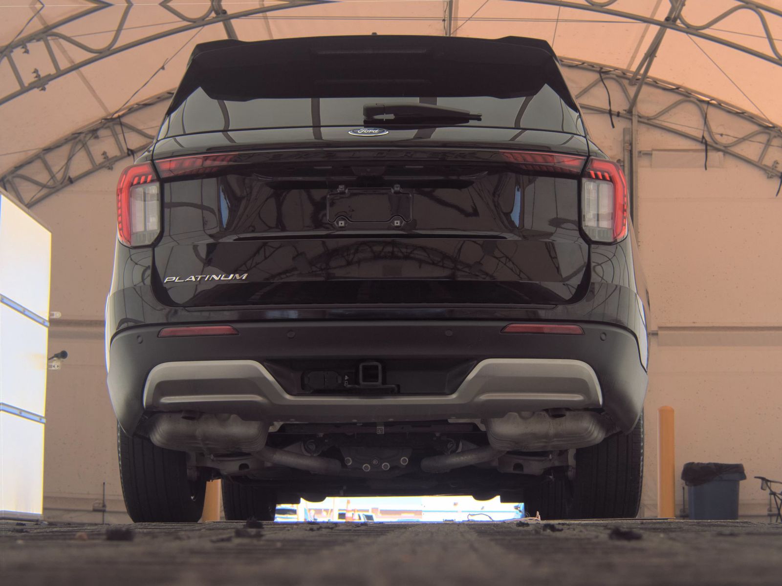 2025 Ford Explorer Platinum RWD