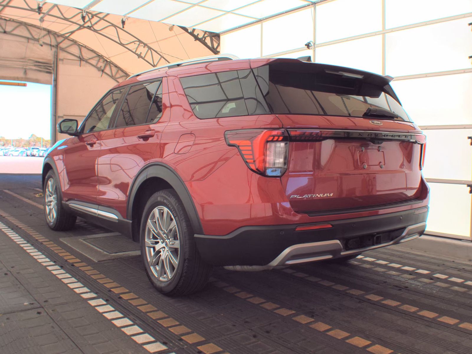 2025 Ford Explorer Platinum FWD