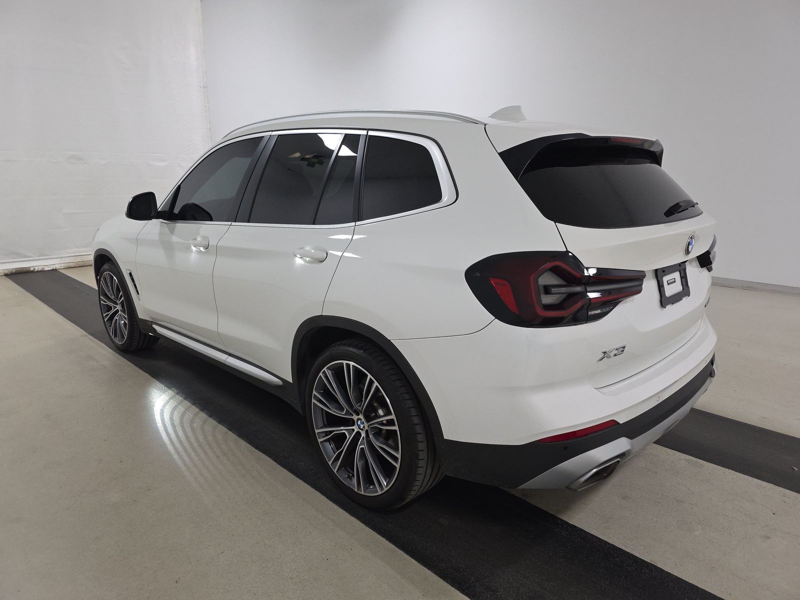 2023 BMW X3 sDrive30i RWD