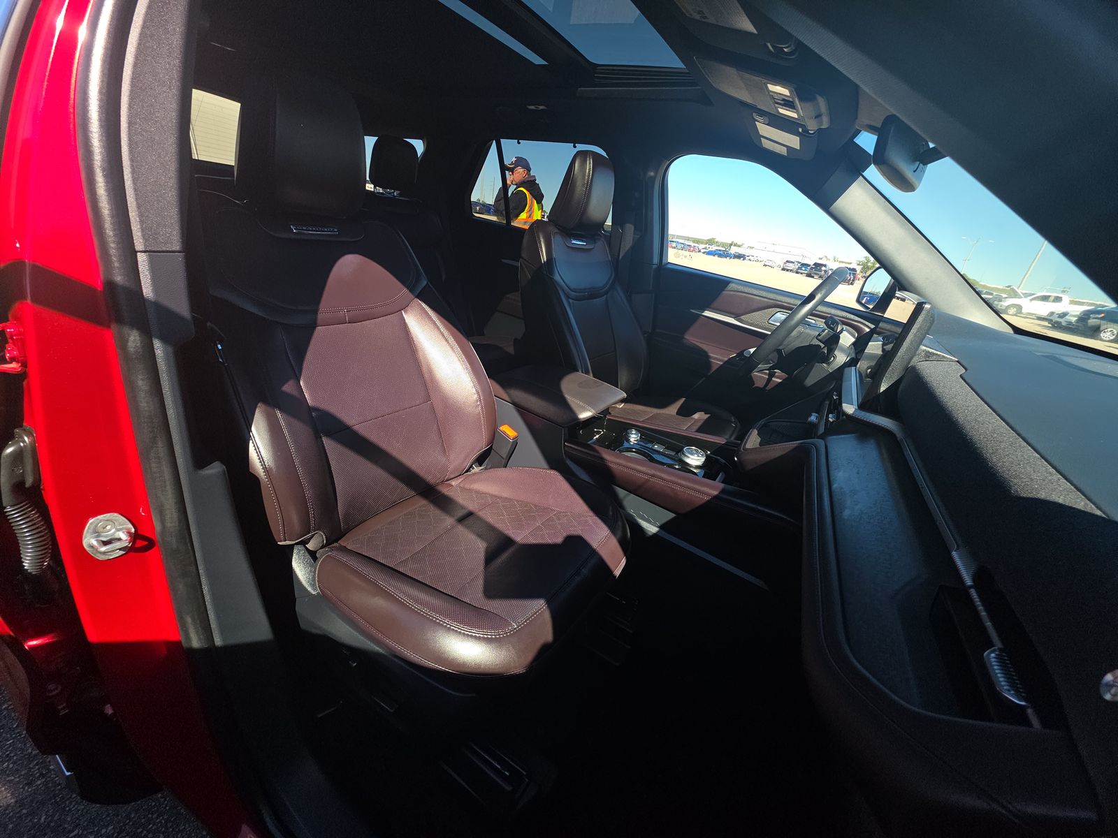 2025 Ford Explorer Platinum FWD