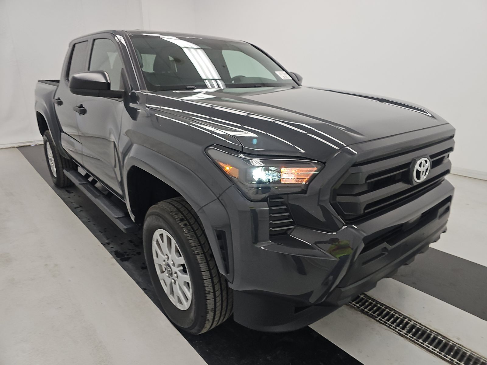2025 Toyota Tacoma SR RWD