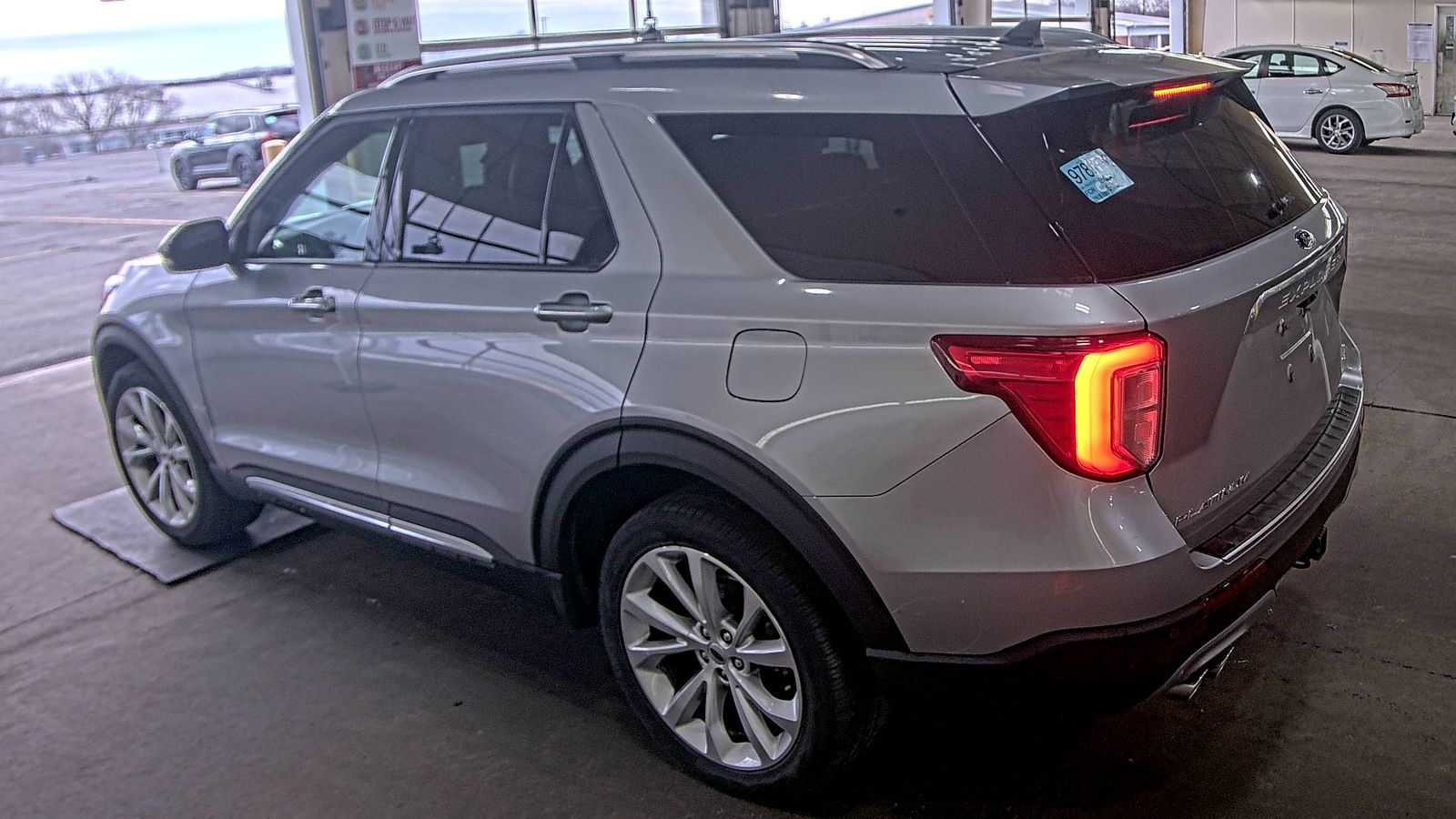 2023 Ford Explorer Platinum AWD