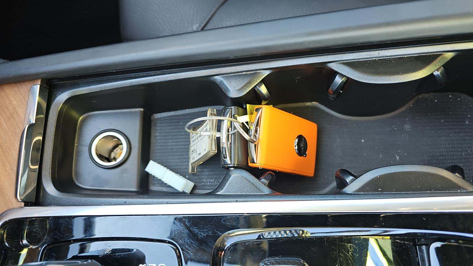 2025 Volvo XC90 B6 Ultra AWD