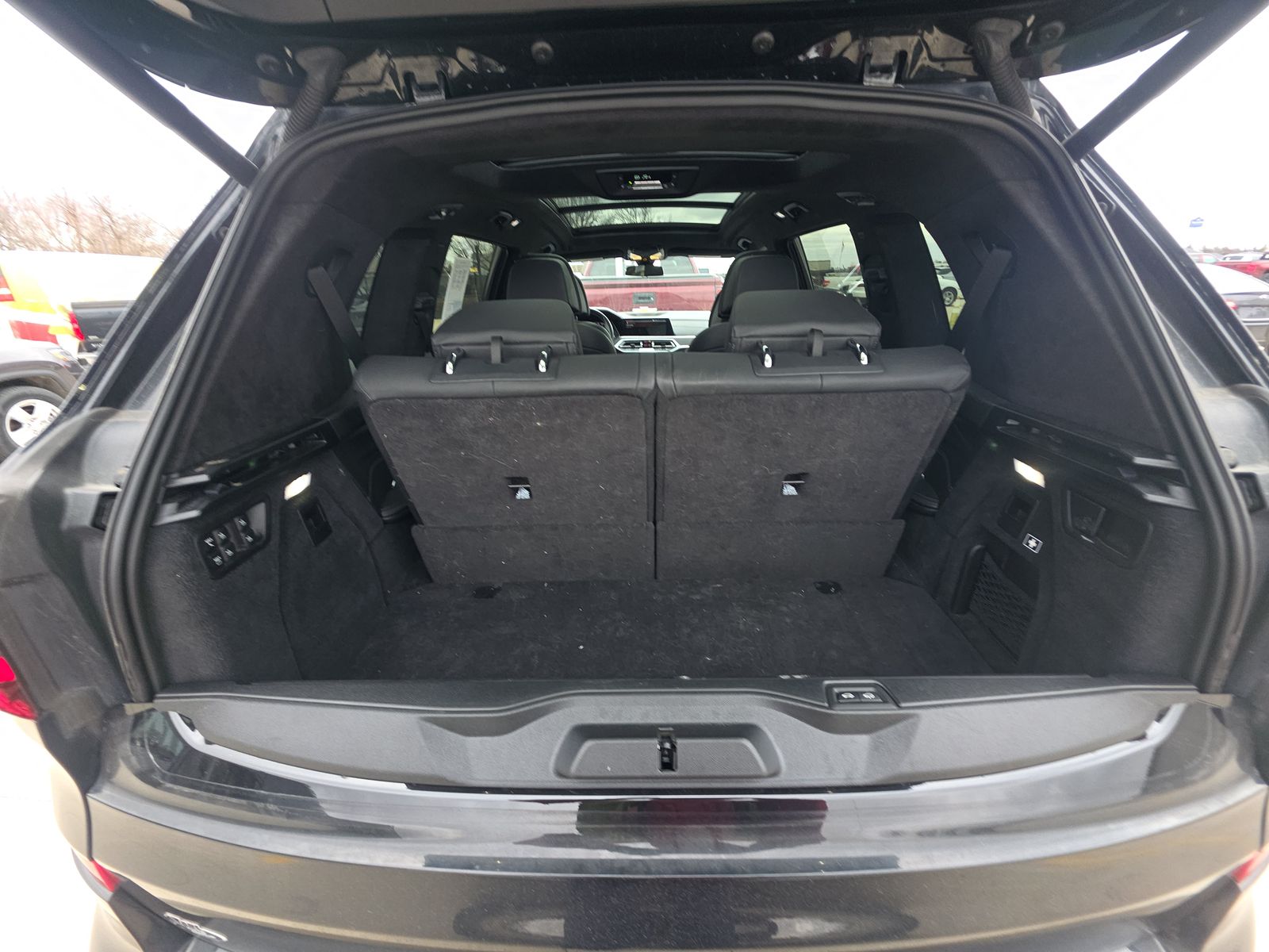 2022 BMW X7 M50i AWD