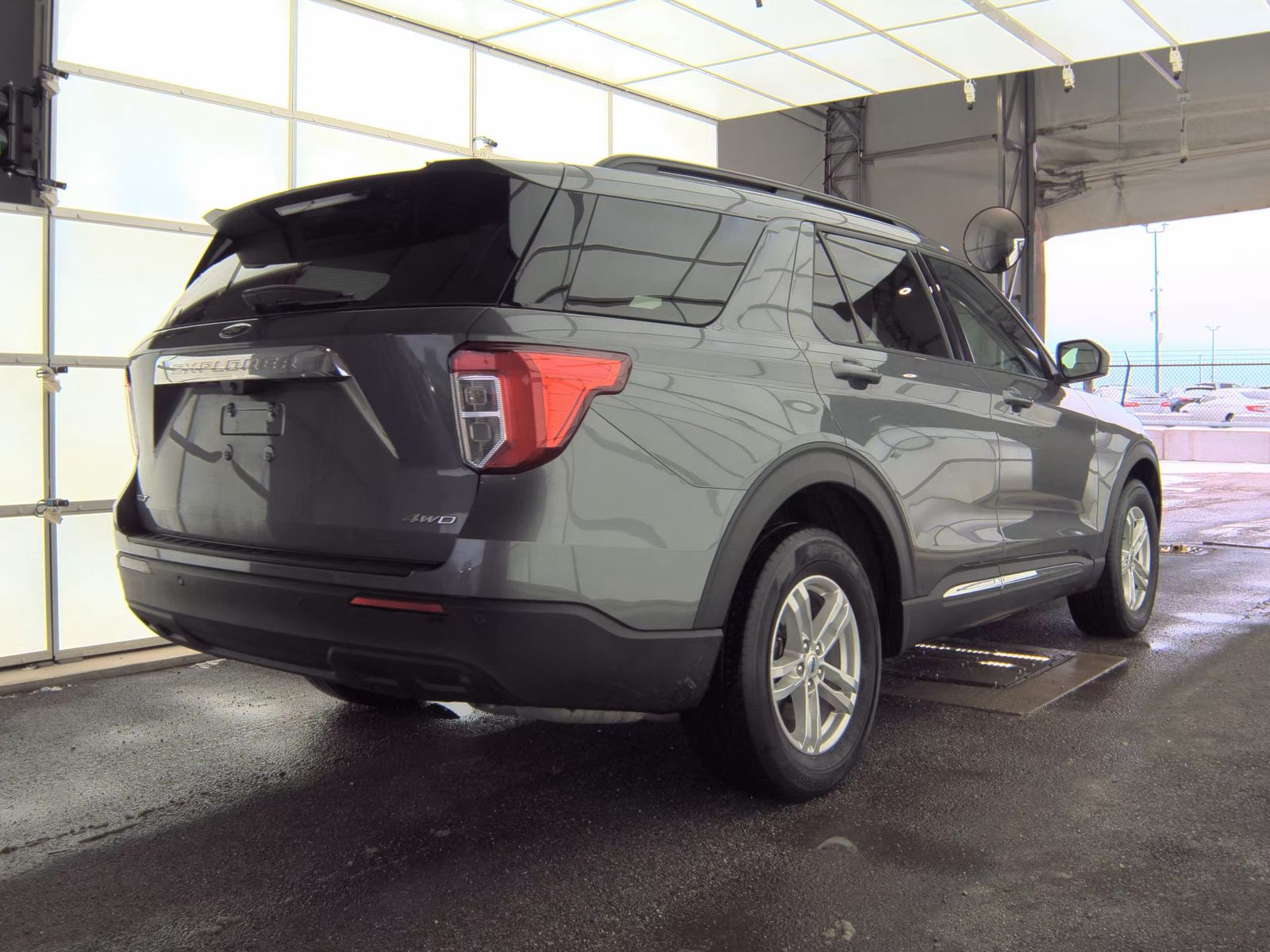 2023 Ford Explorer XLT AWD