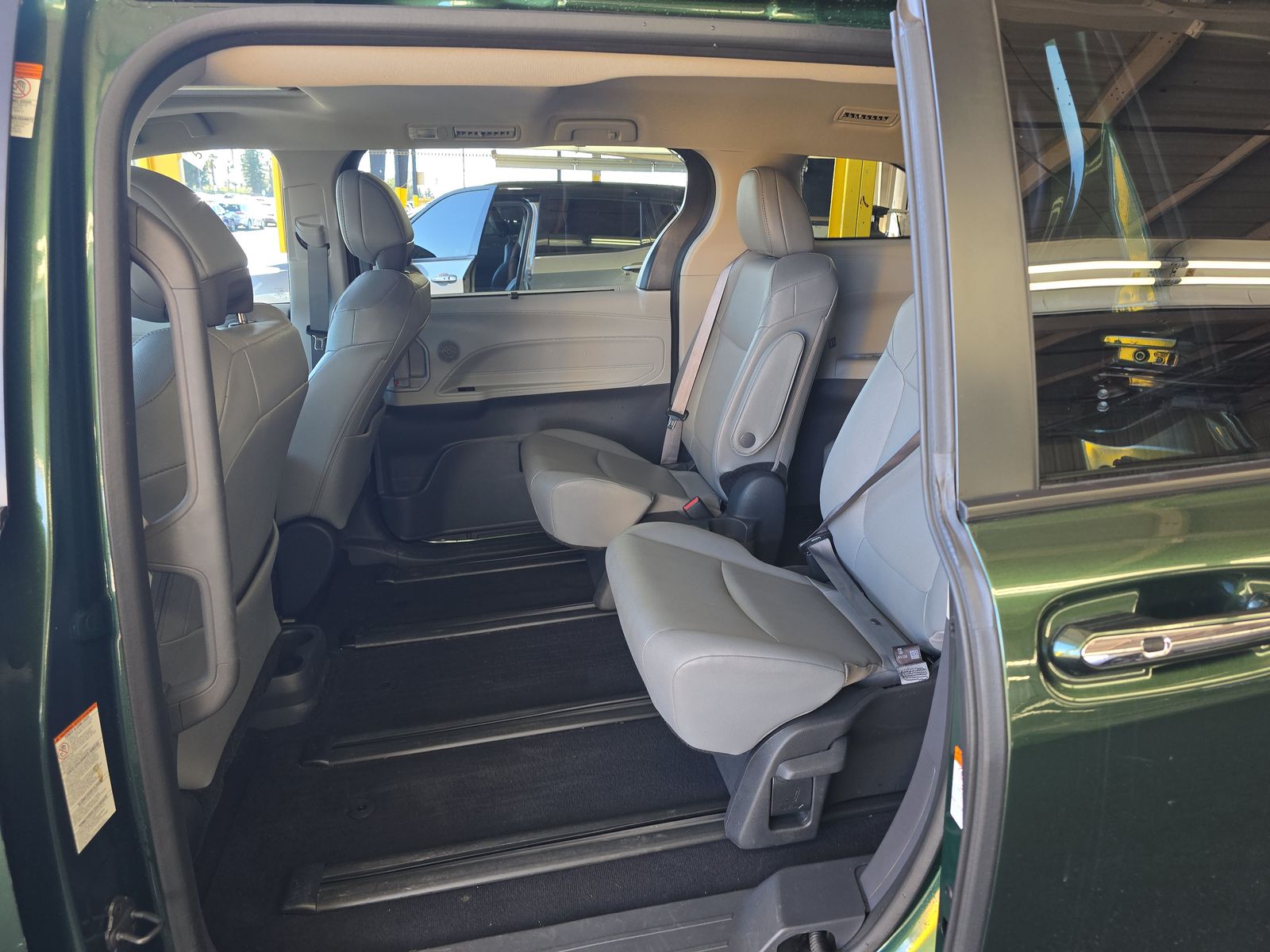 2024 Toyota Sienna XLE FWD