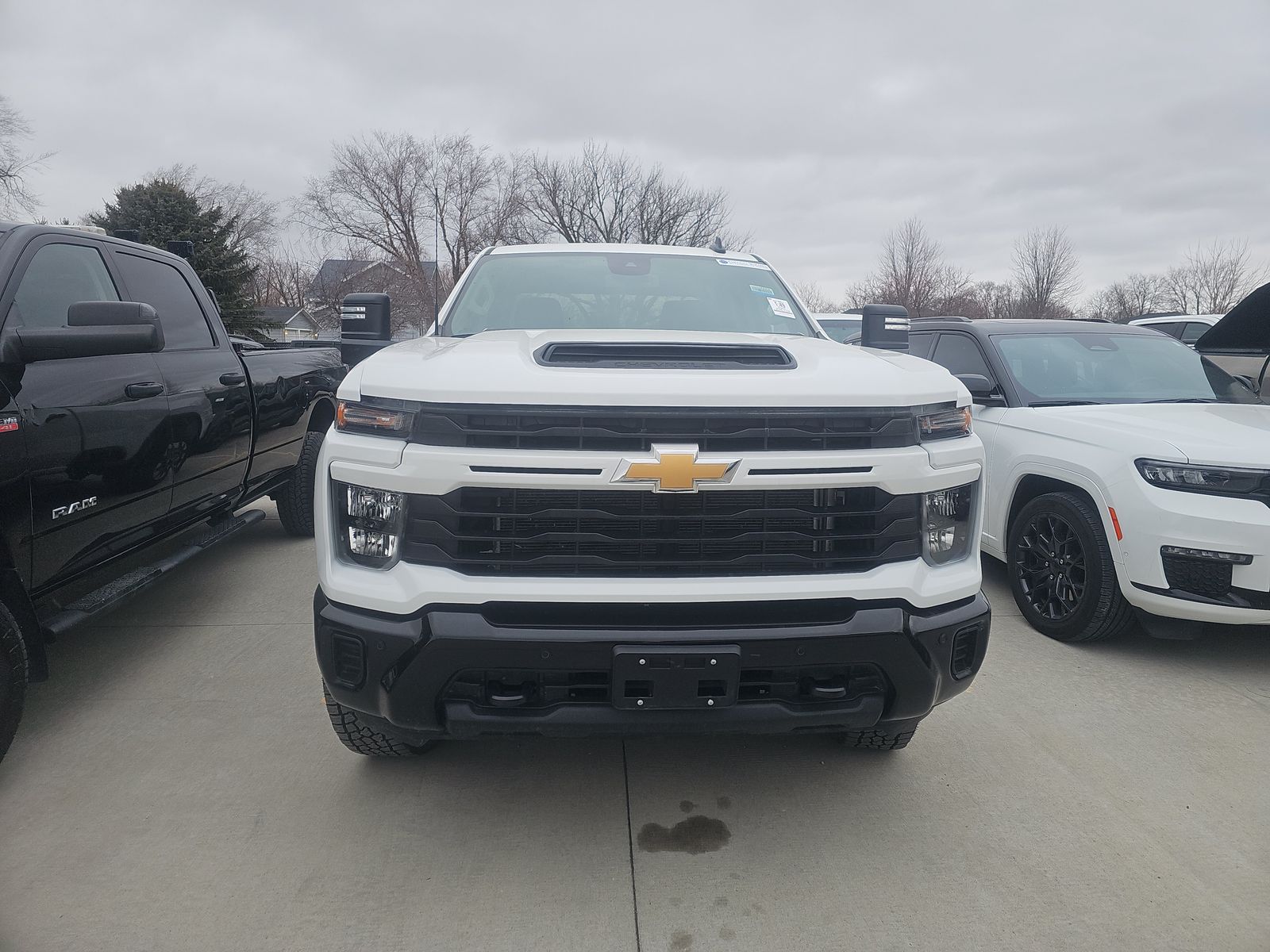 2025 Chevrolet Silverado 2500HD Custom AWD