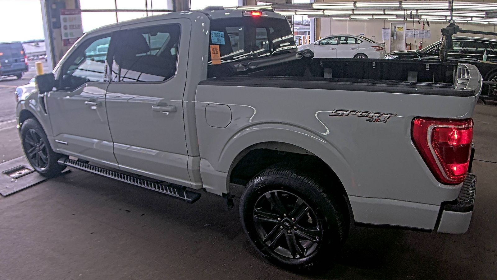 2023 Ford F-150 Hybrid XLT AWD