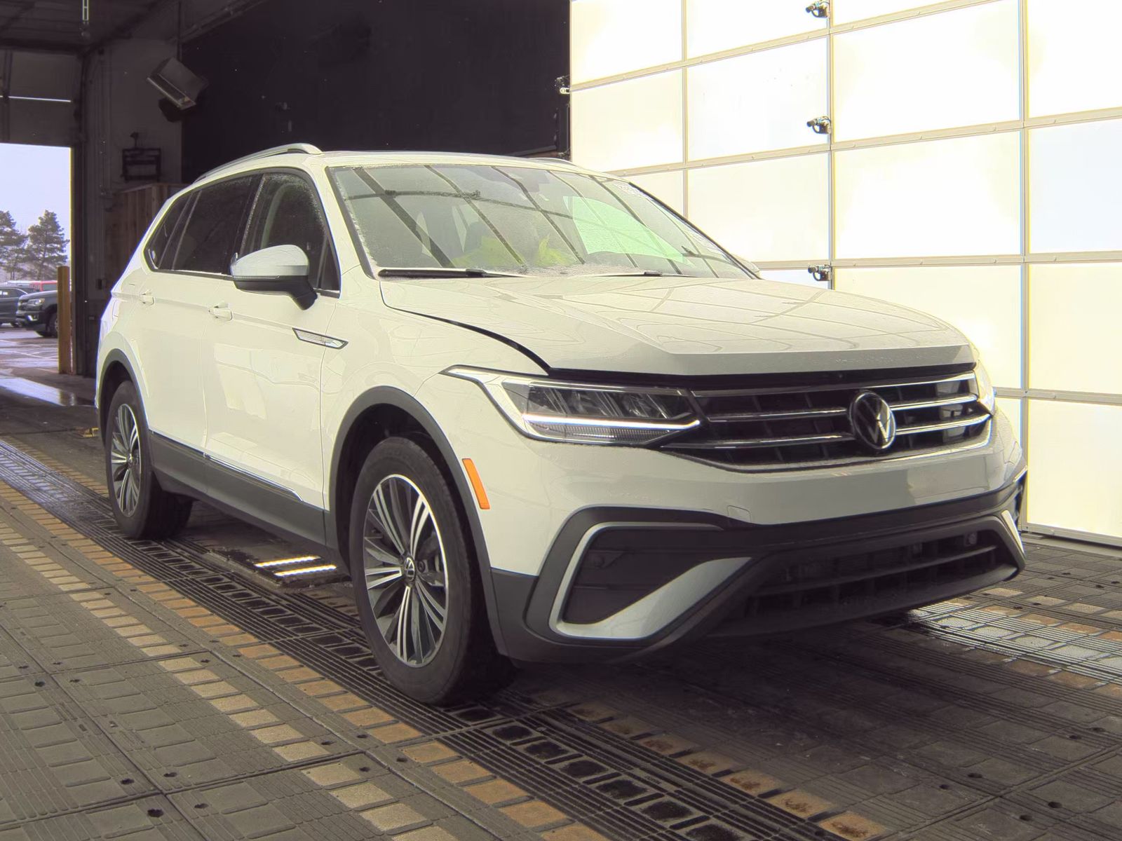 2024 Volkswagen Tiguan 2.0T Wolfsburg Edition FWD