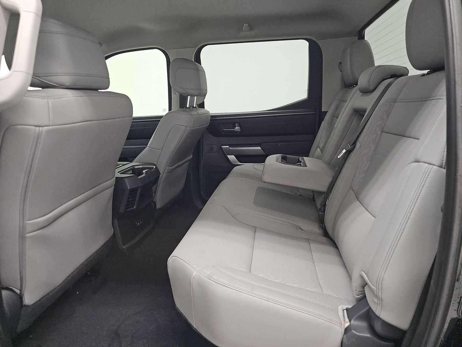 2024 Toyota Tundra SR5 AWD