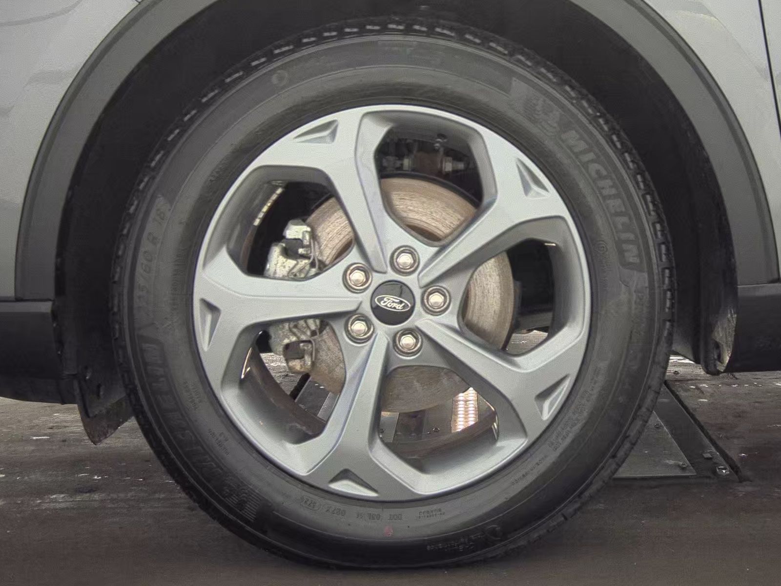 2025 Ford Escape Hybrid ST-Line FWD