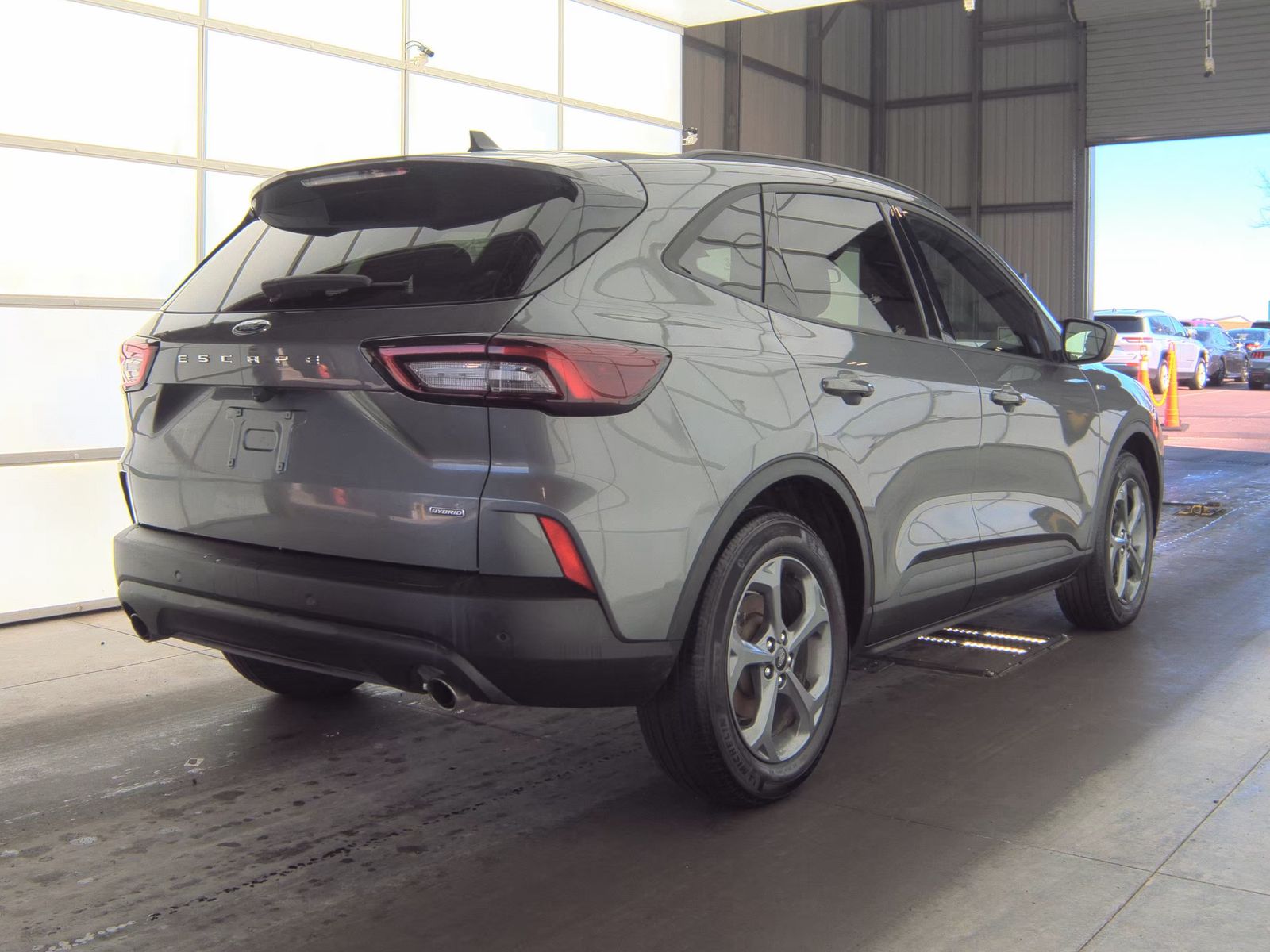 2025 Ford Escape Hybrid ST-Line FWD