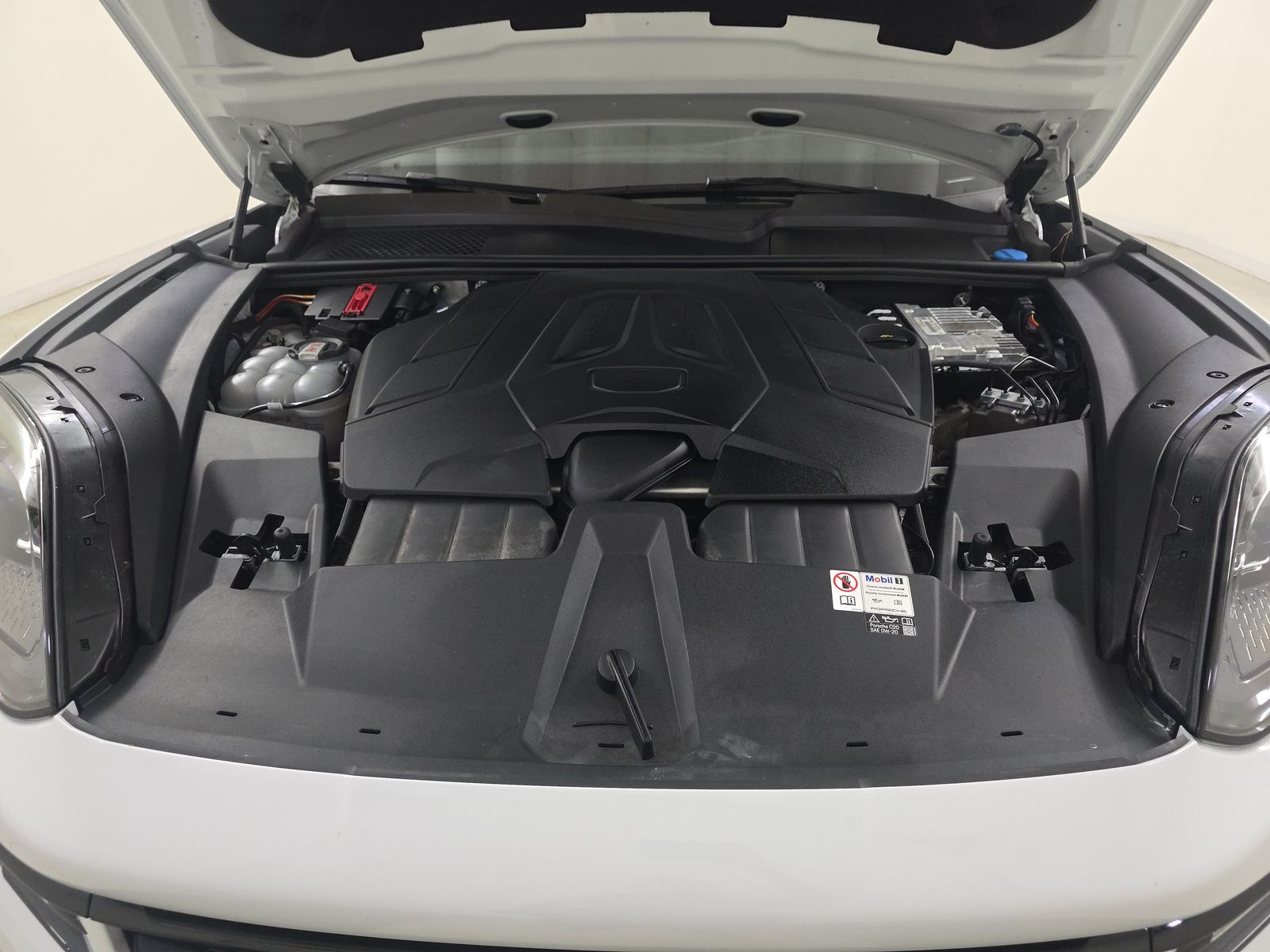 2024 Porsche Cayenne Base AWD