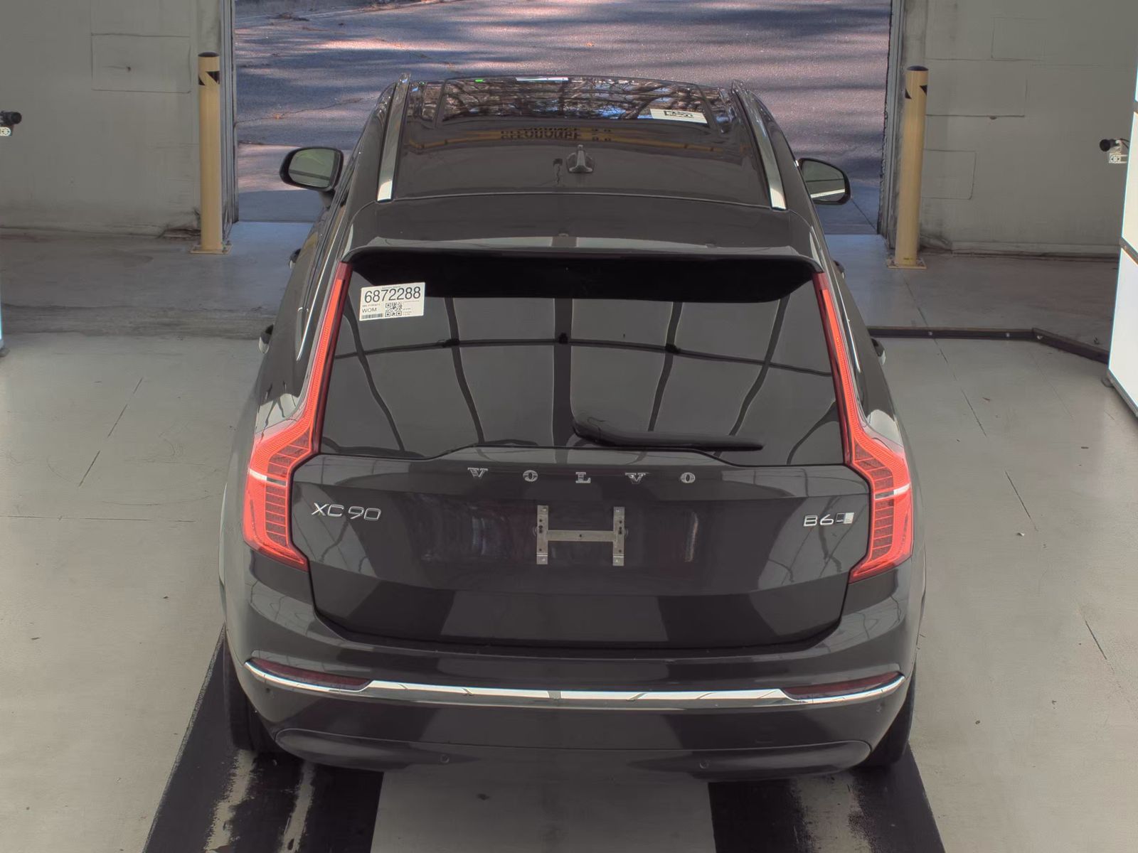 2023 Volvo XC90 B6 Plus AWD