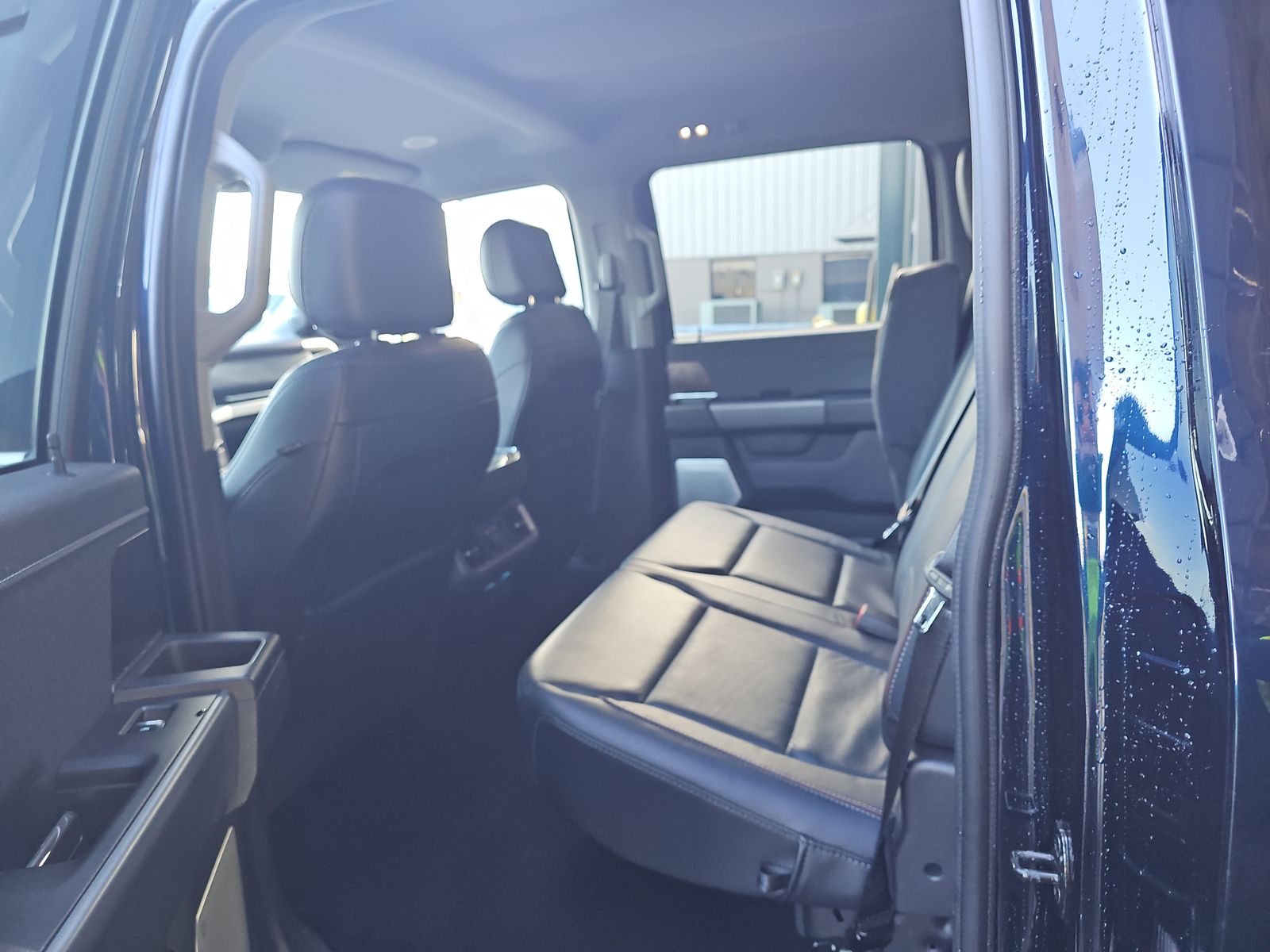 2023 Ford F-150 Lariat AWD