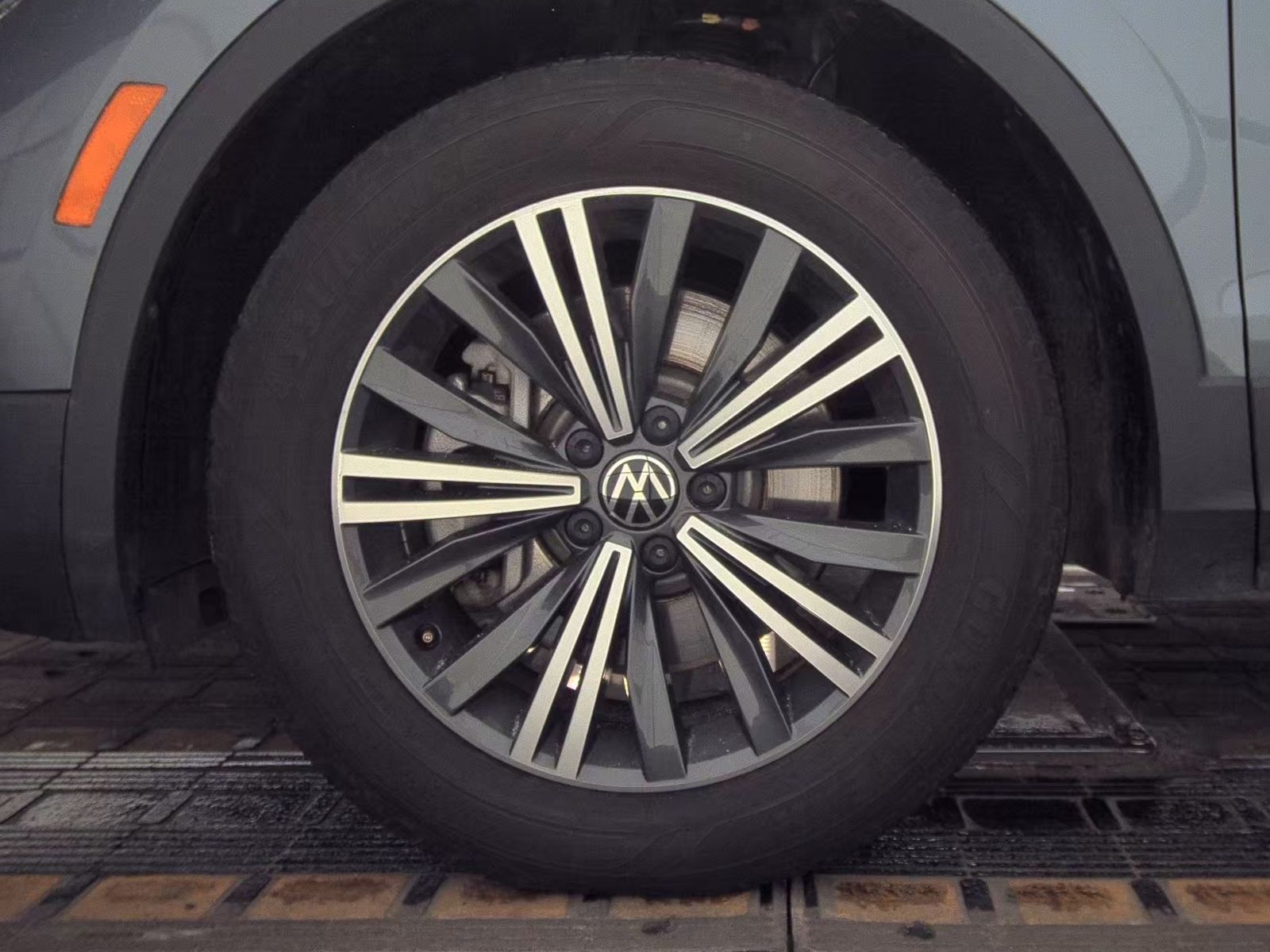 2024 Volkswagen Tiguan 2.0T Wolfsburg Edition FWD