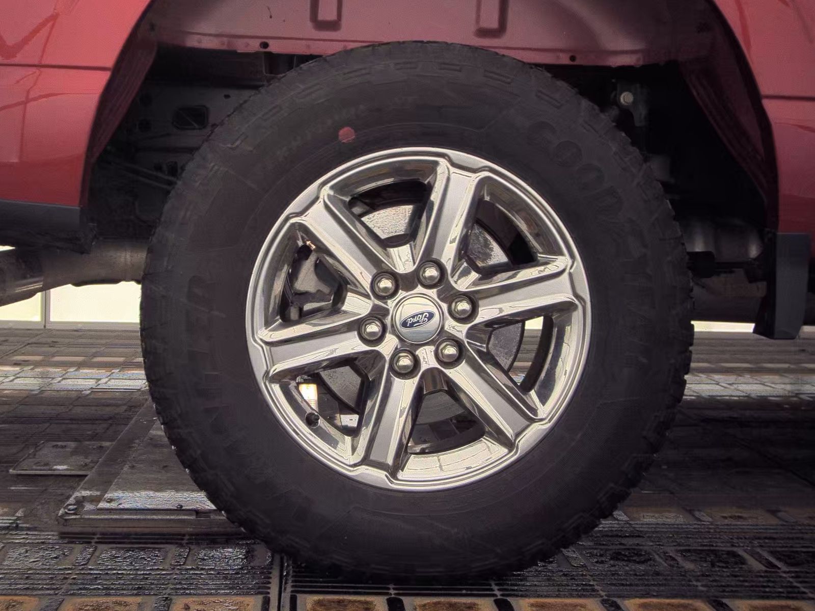 2025 Ford F-150 Hybrid XLT AWD