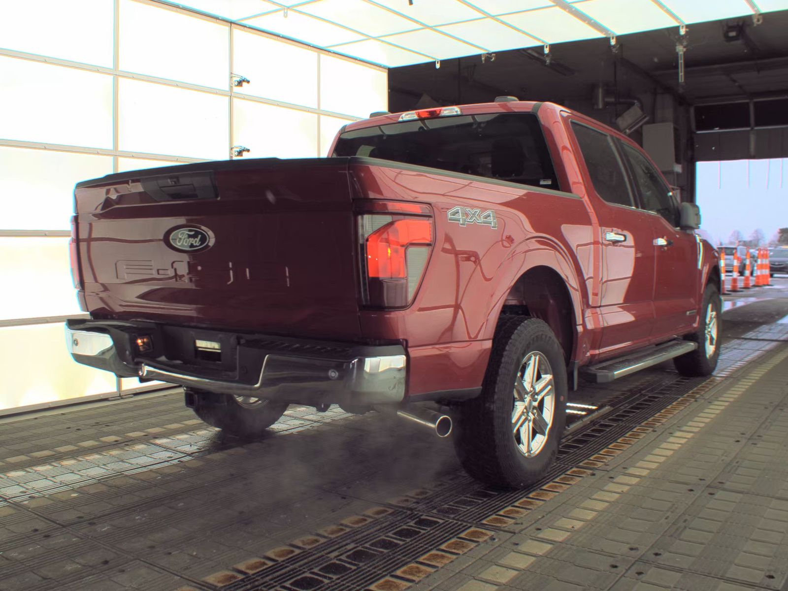 2025 Ford F-150 Hybrid XLT AWD