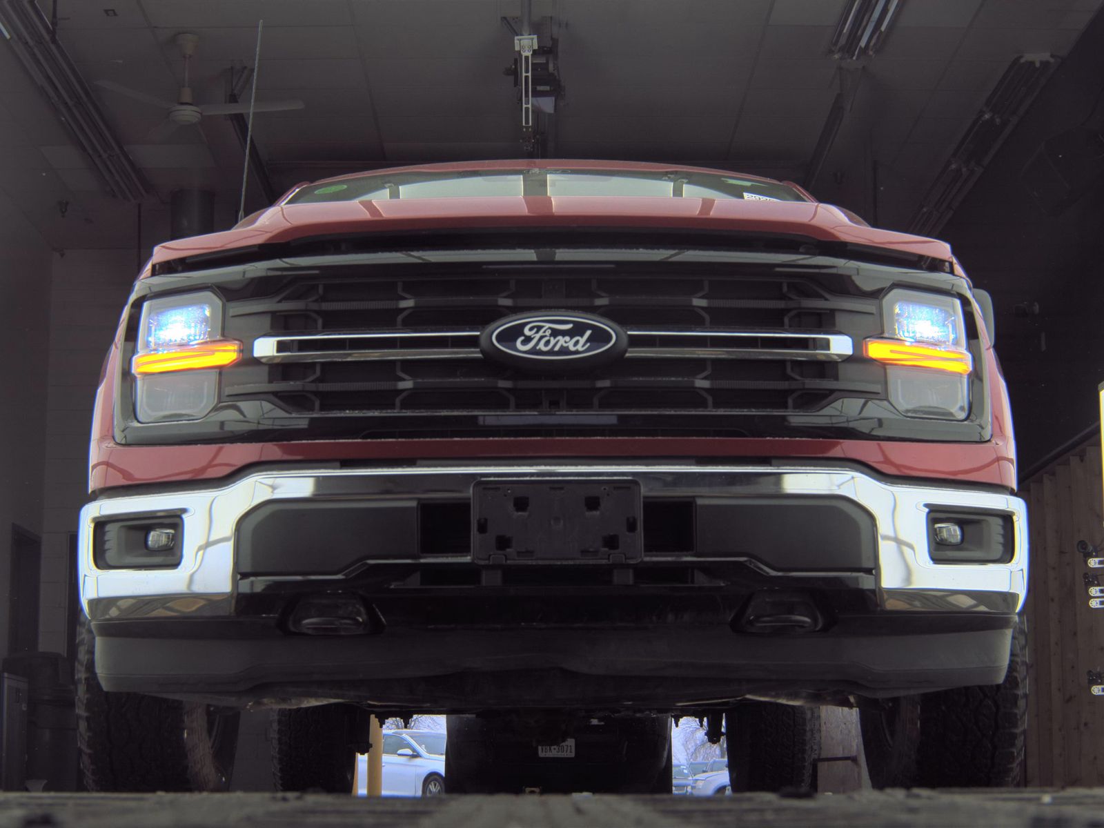 2025 Ford F-150 Hybrid XLT AWD
